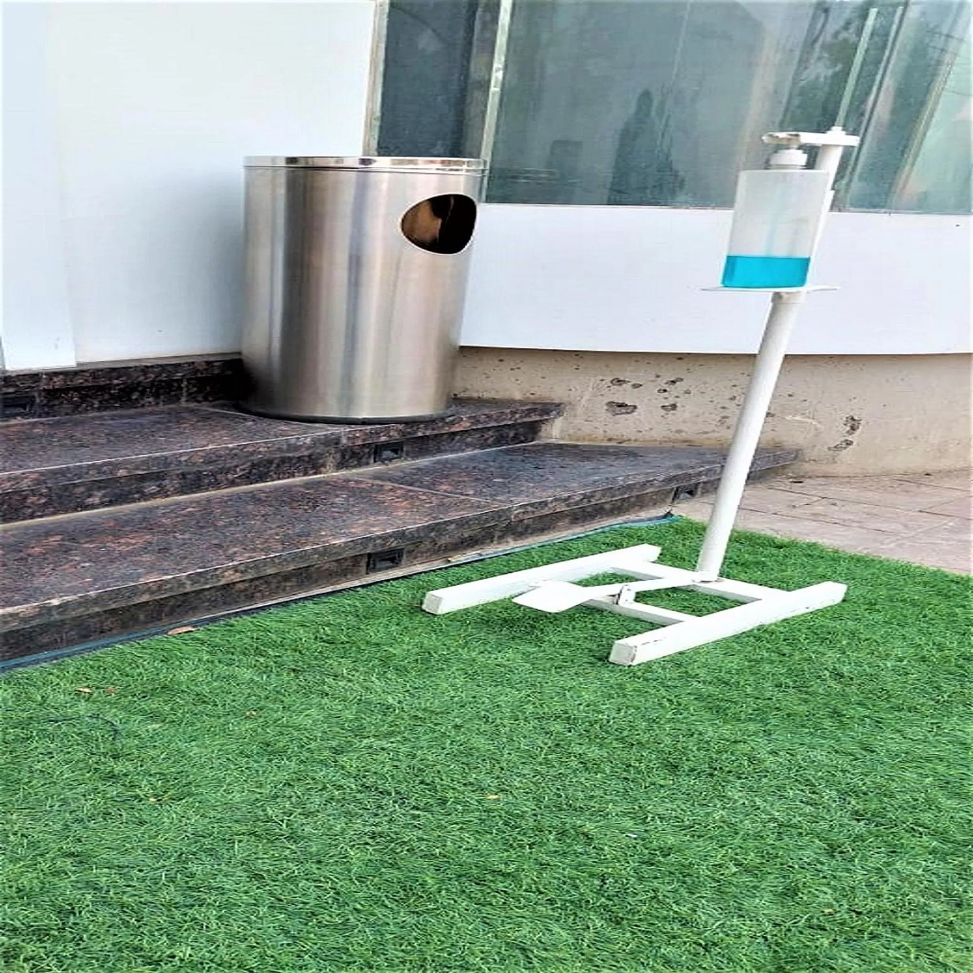 Day in Hotel Rose Gold