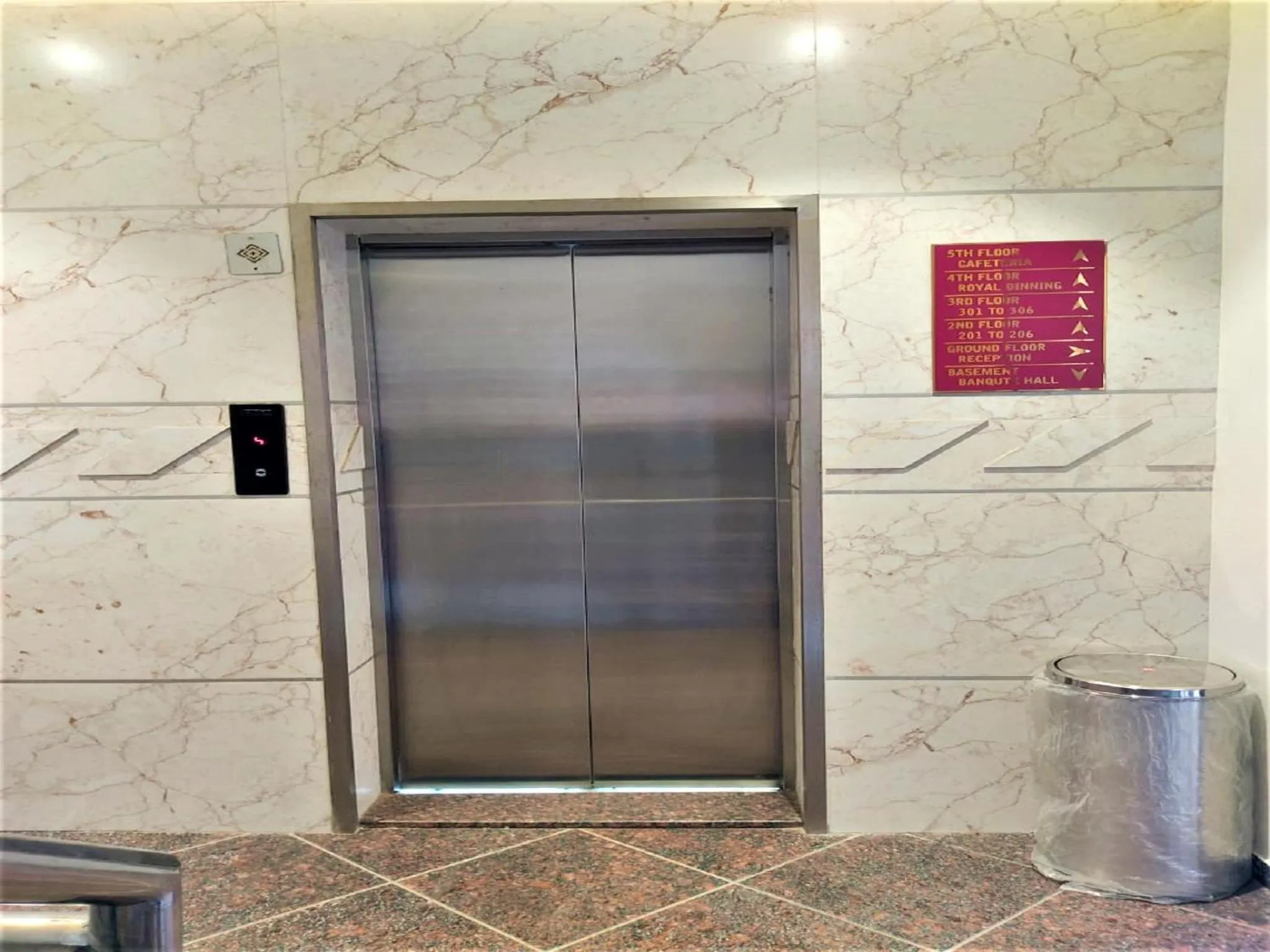 Seating area in Hotel Rose Gold