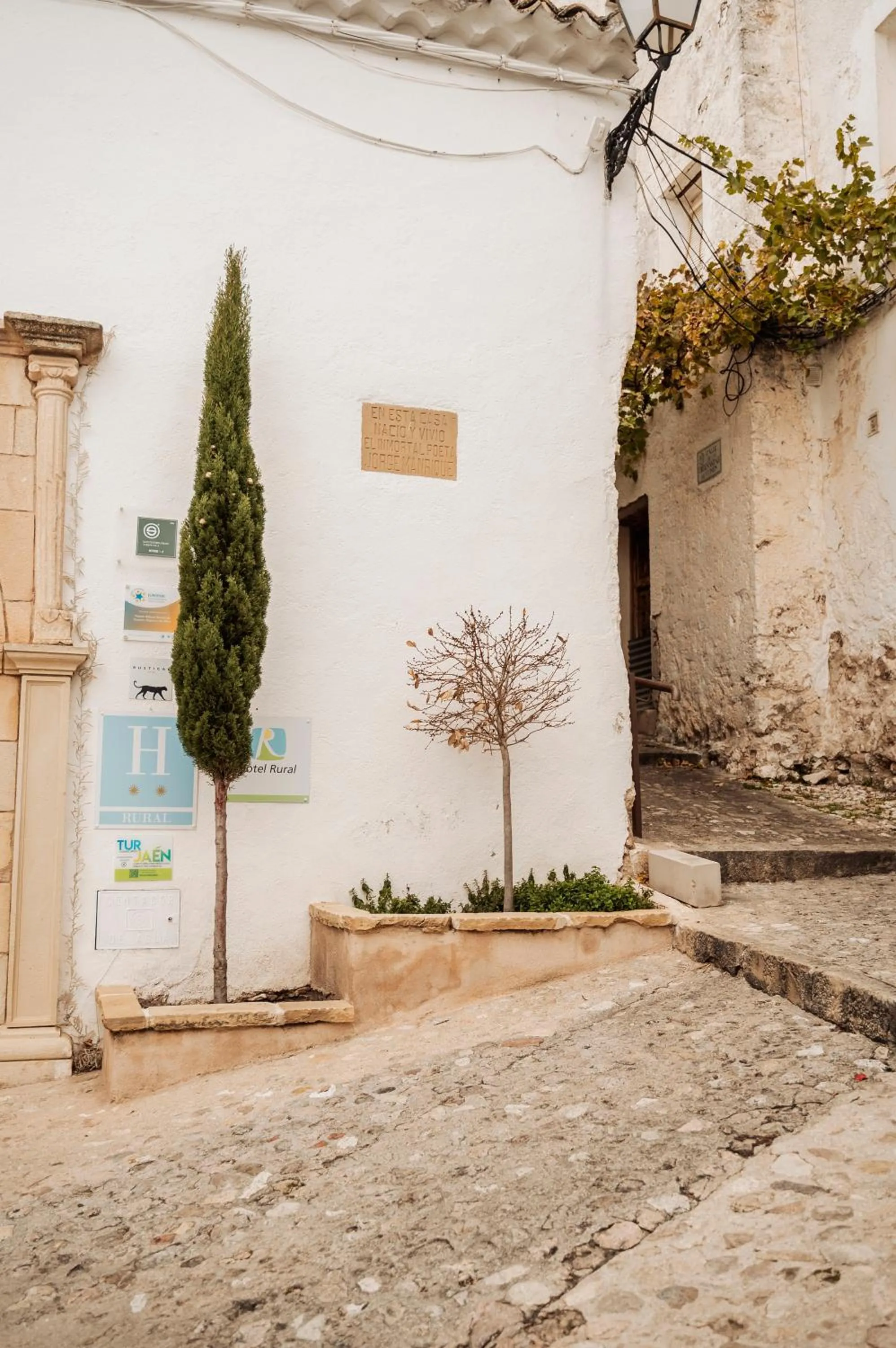 Facade/entrance in Hotel Boutique Poeta Jorge Manrique