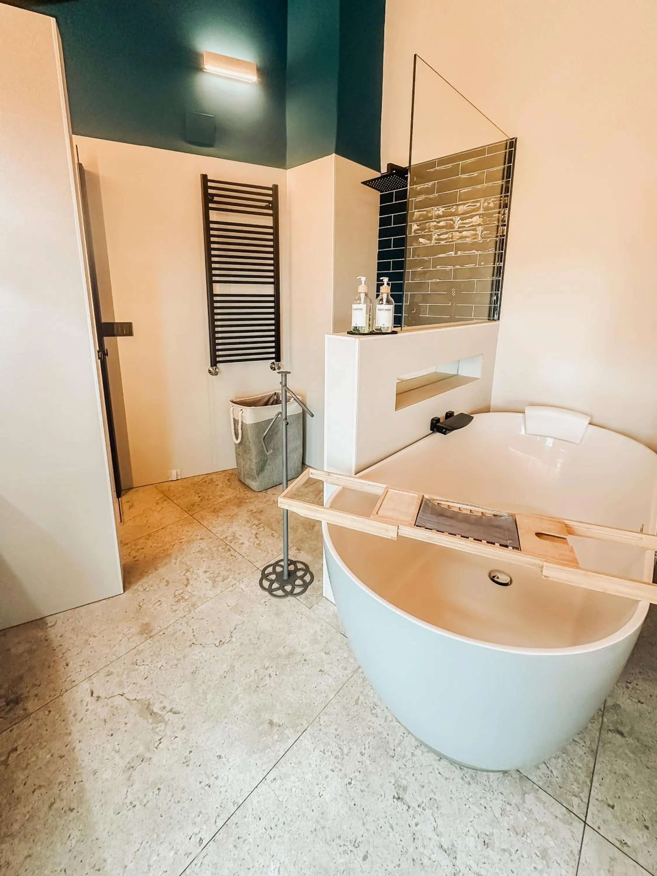 Bathroom in Hotel Boutique Poeta Jorge Manrique