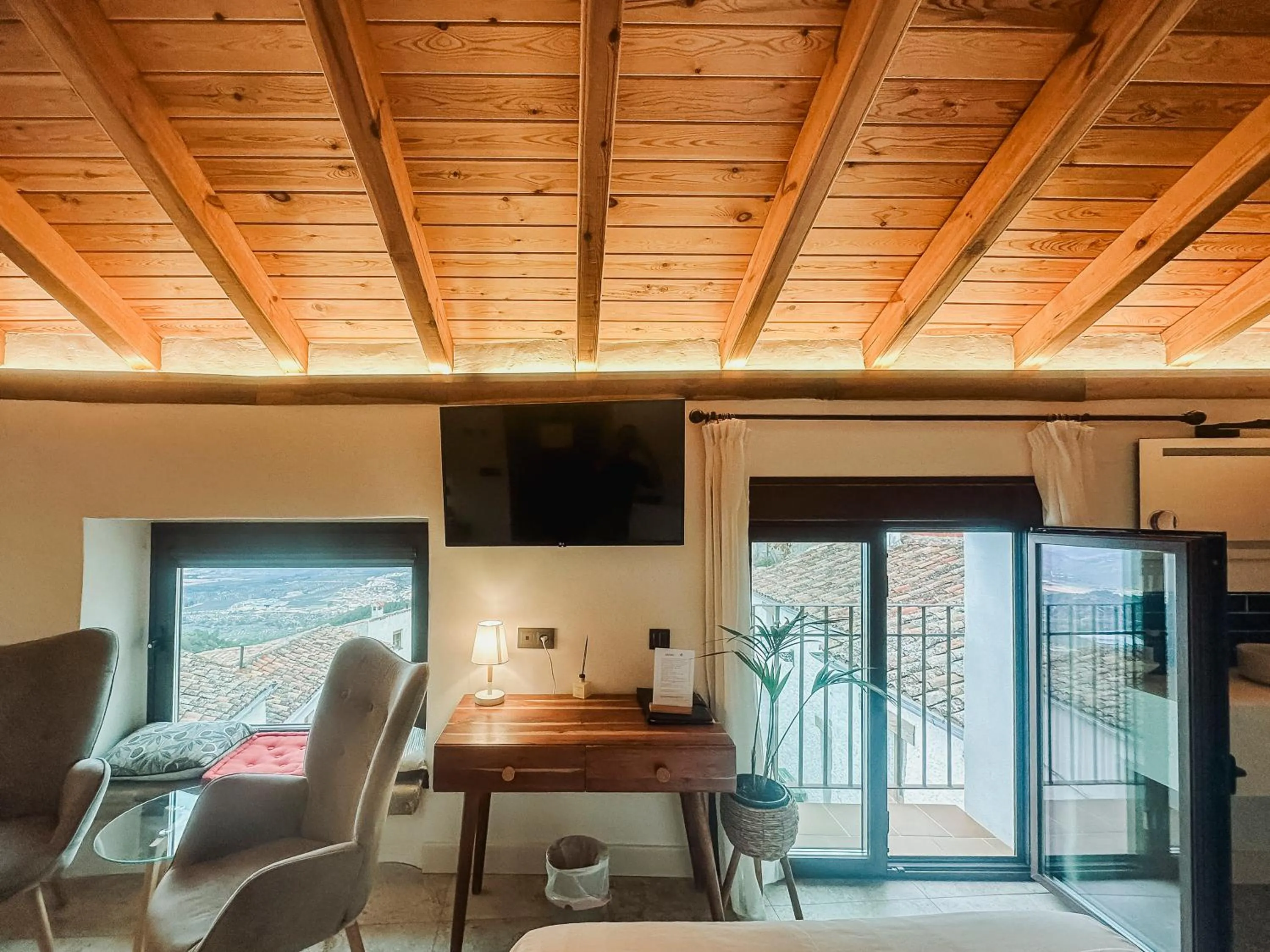 Seating area in Hotel Boutique Poeta Jorge Manrique