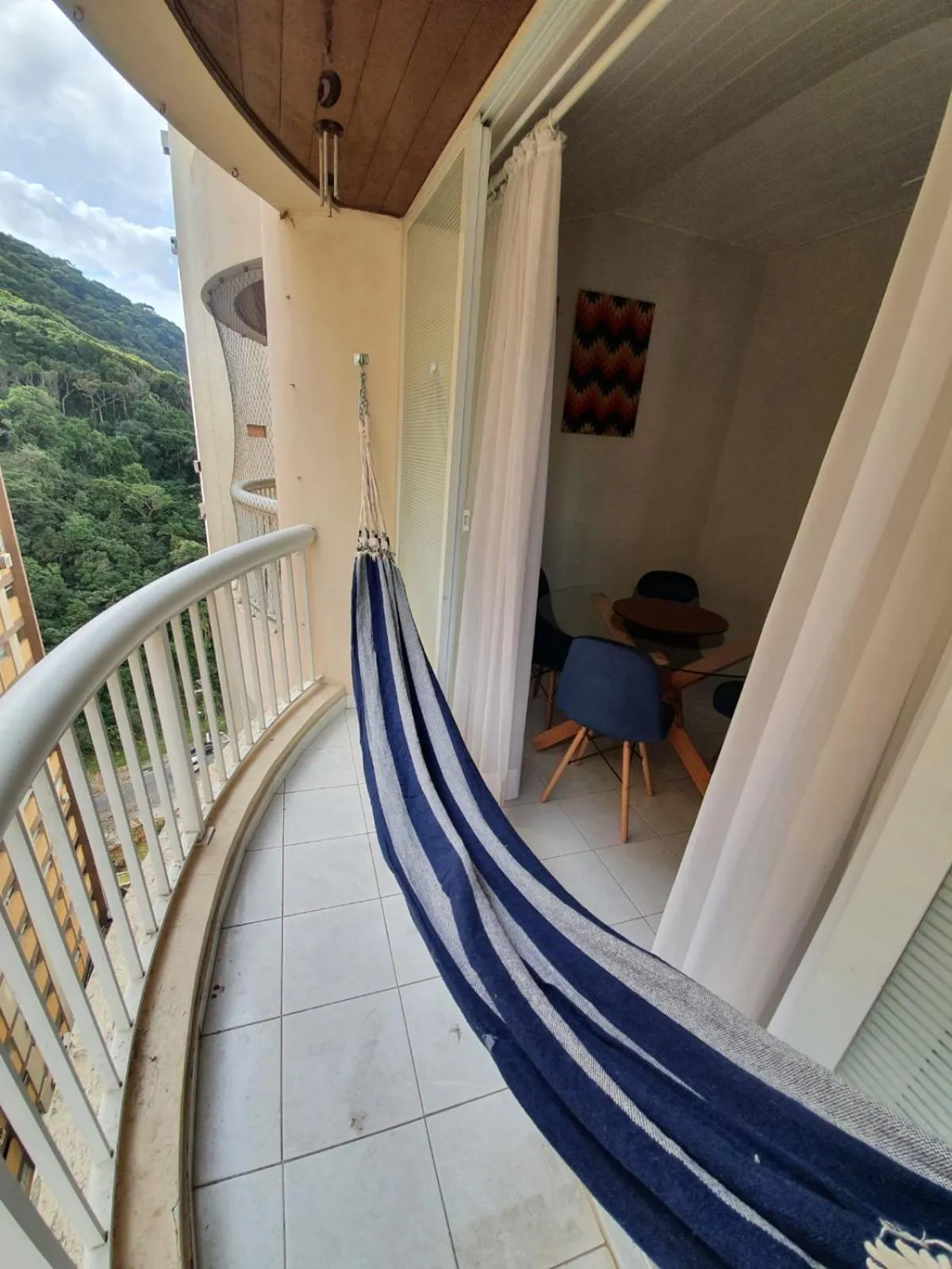 Day in Guarujá Flat