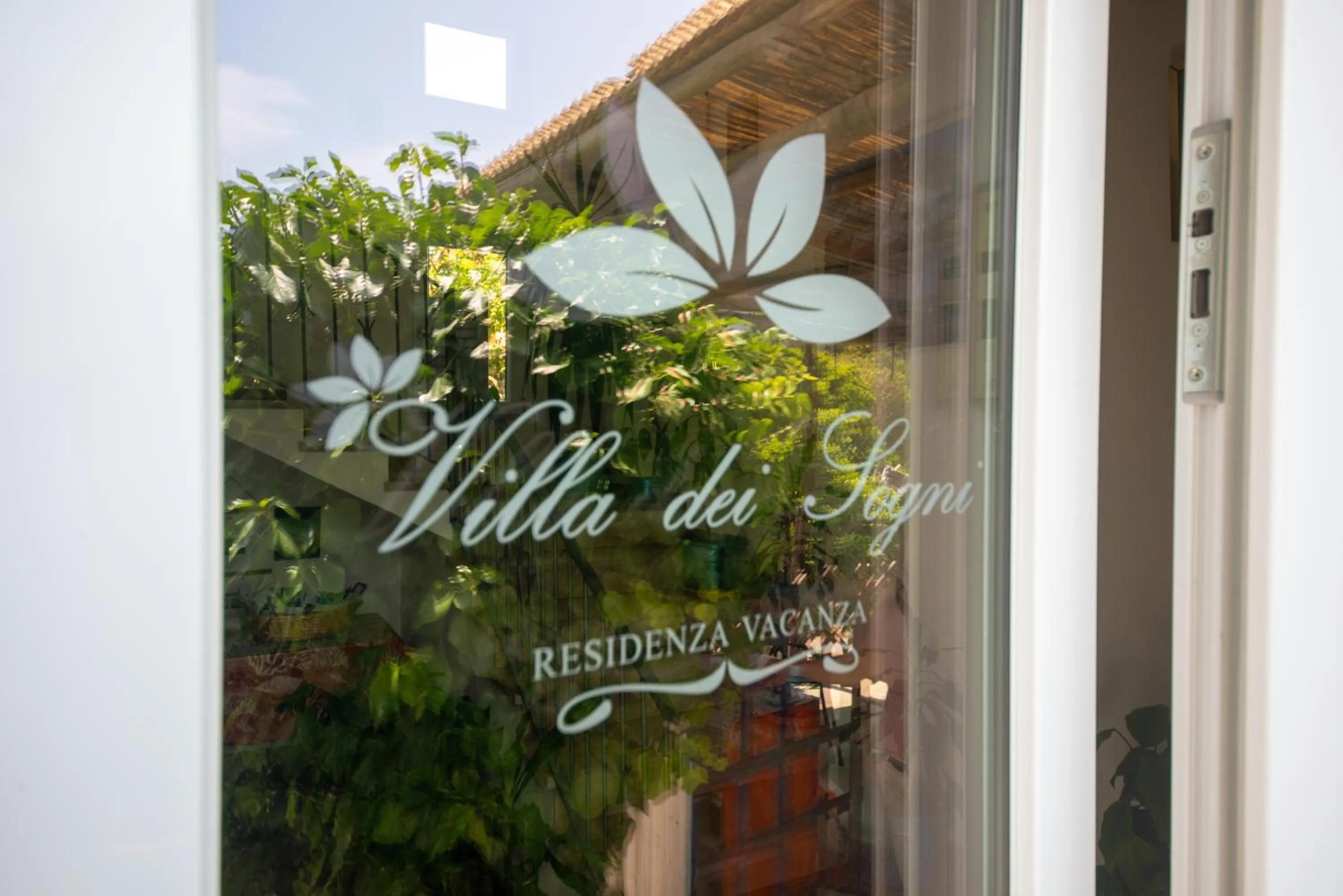 Logo/Certificate/Sign in Villa dei Sogni - Aparthotel Ischia Ponte