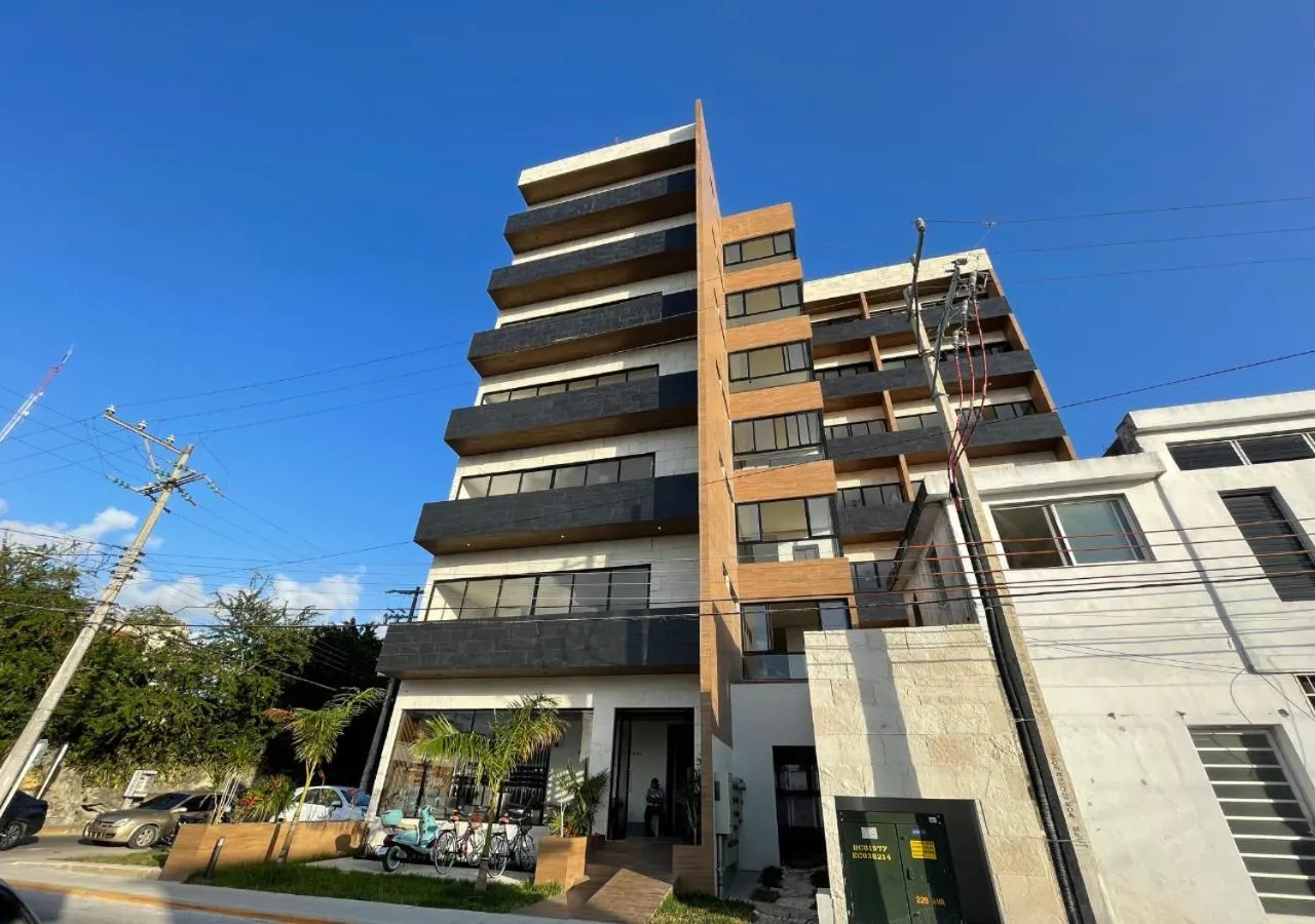 Brand New Condo with Rooftop Pool