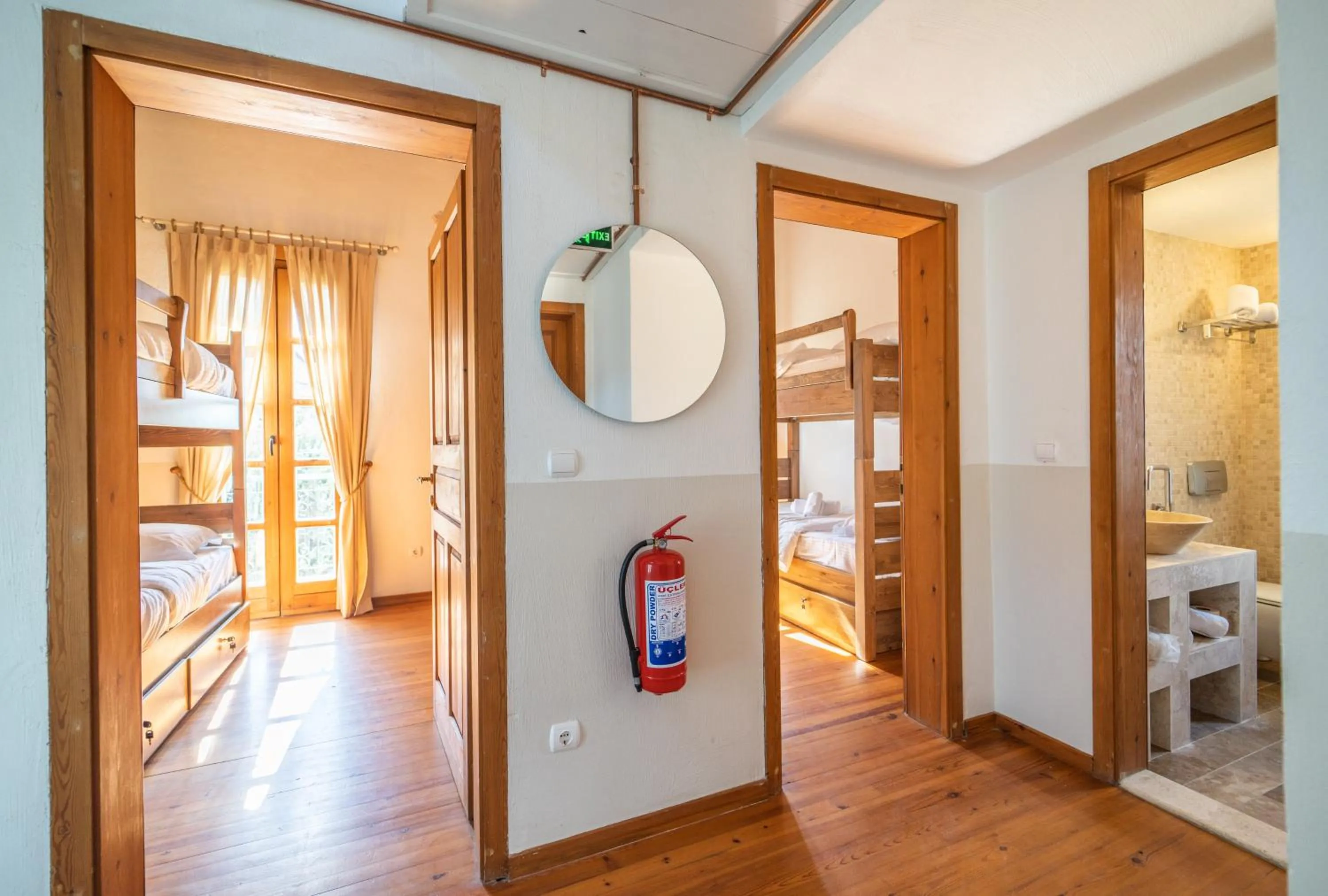 Three-Bedroom Standard Apartment in Banana Alaçatı Food & Stay - Adults Only