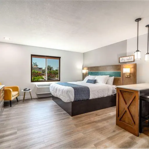 Bed in MainStay Suites Moreno Valley Near March Air Reserve Base