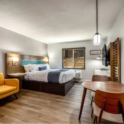Deluxe King Studio in MainStay Suites Moreno Valley Near March Air Reserve Base Deluxe King Studio in MainStay Suites Moreno Valley Near March Air Reserve Base