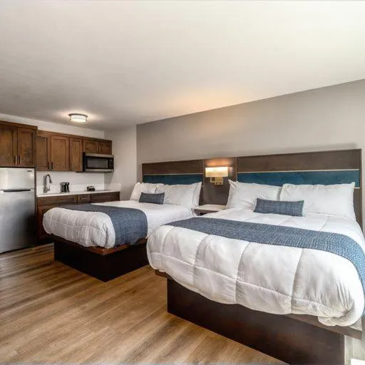Property building, Bed in MainStay Suites Moreno Valley Near March Air Reserve Base