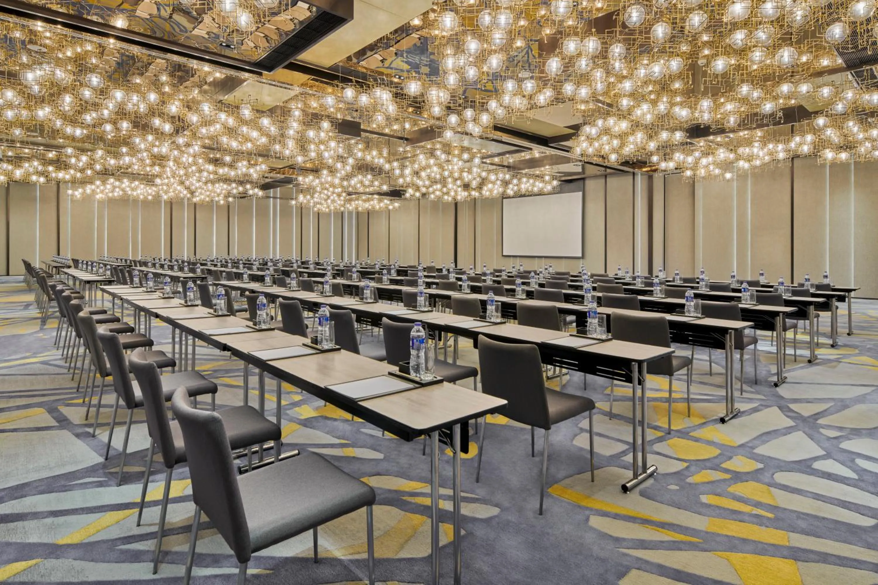 Meeting/conference room in Artyzen Lingang Shanghai