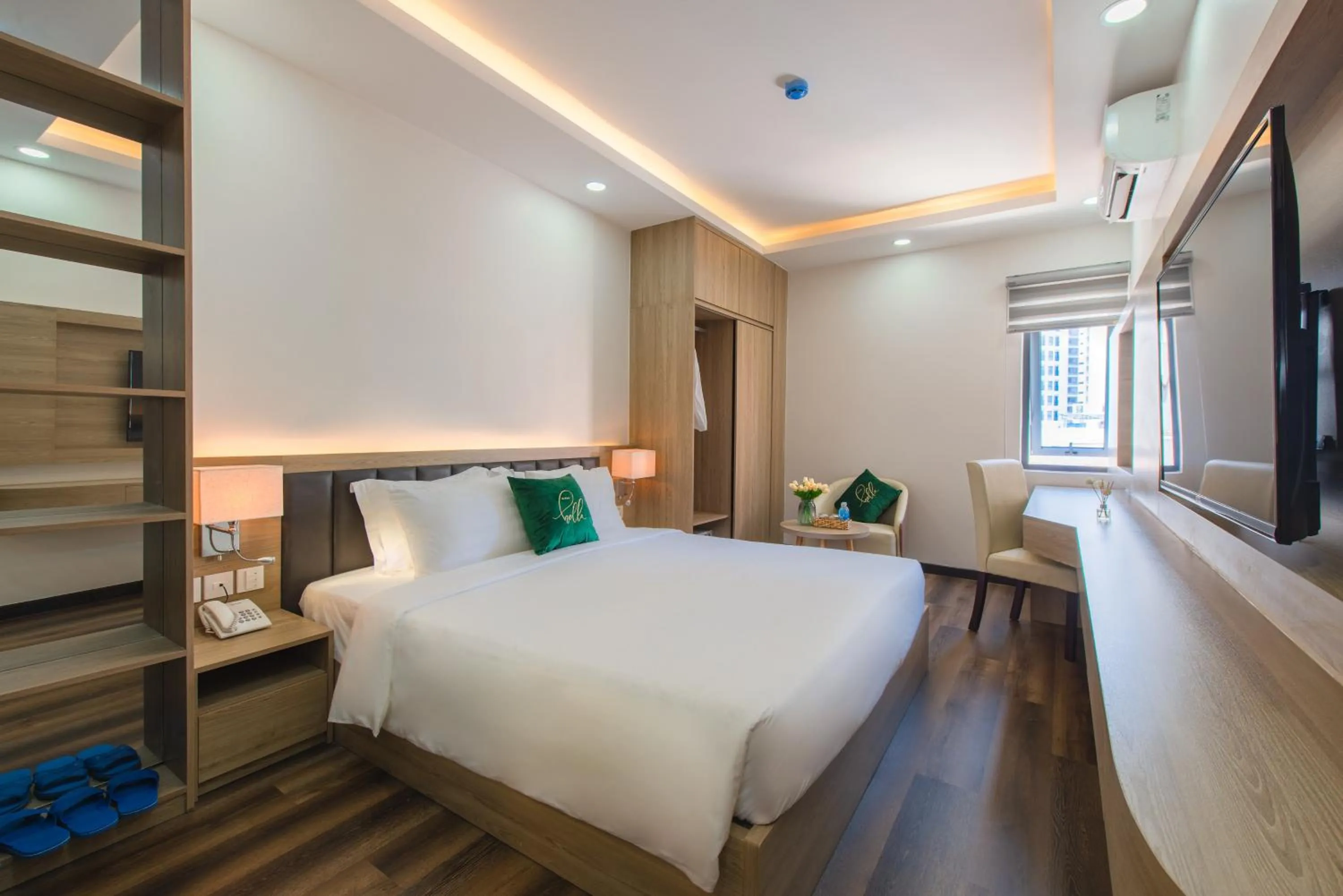 hair dresser, Bed in Holi Anna