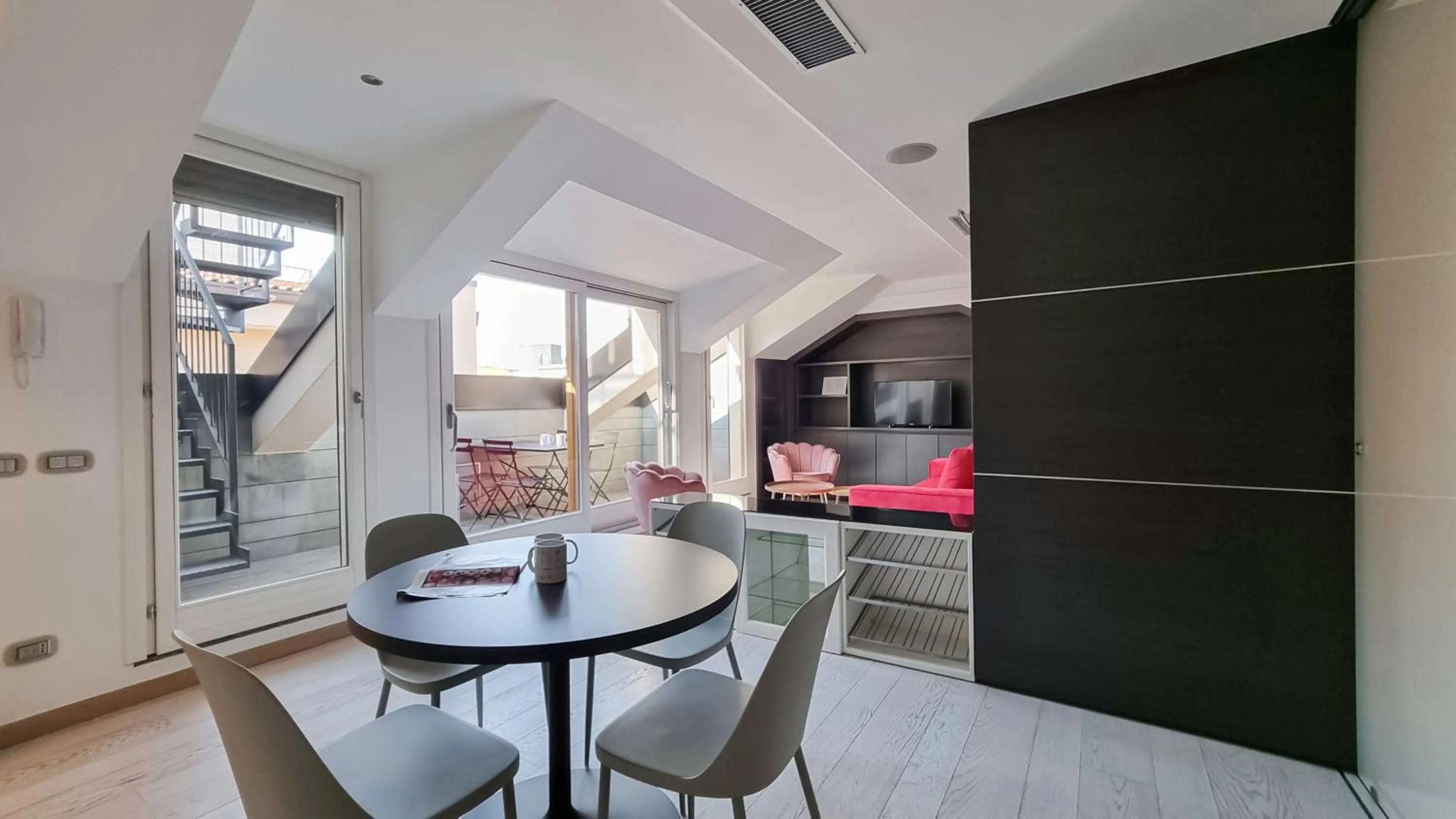 Italianway - Corso Venezia 7