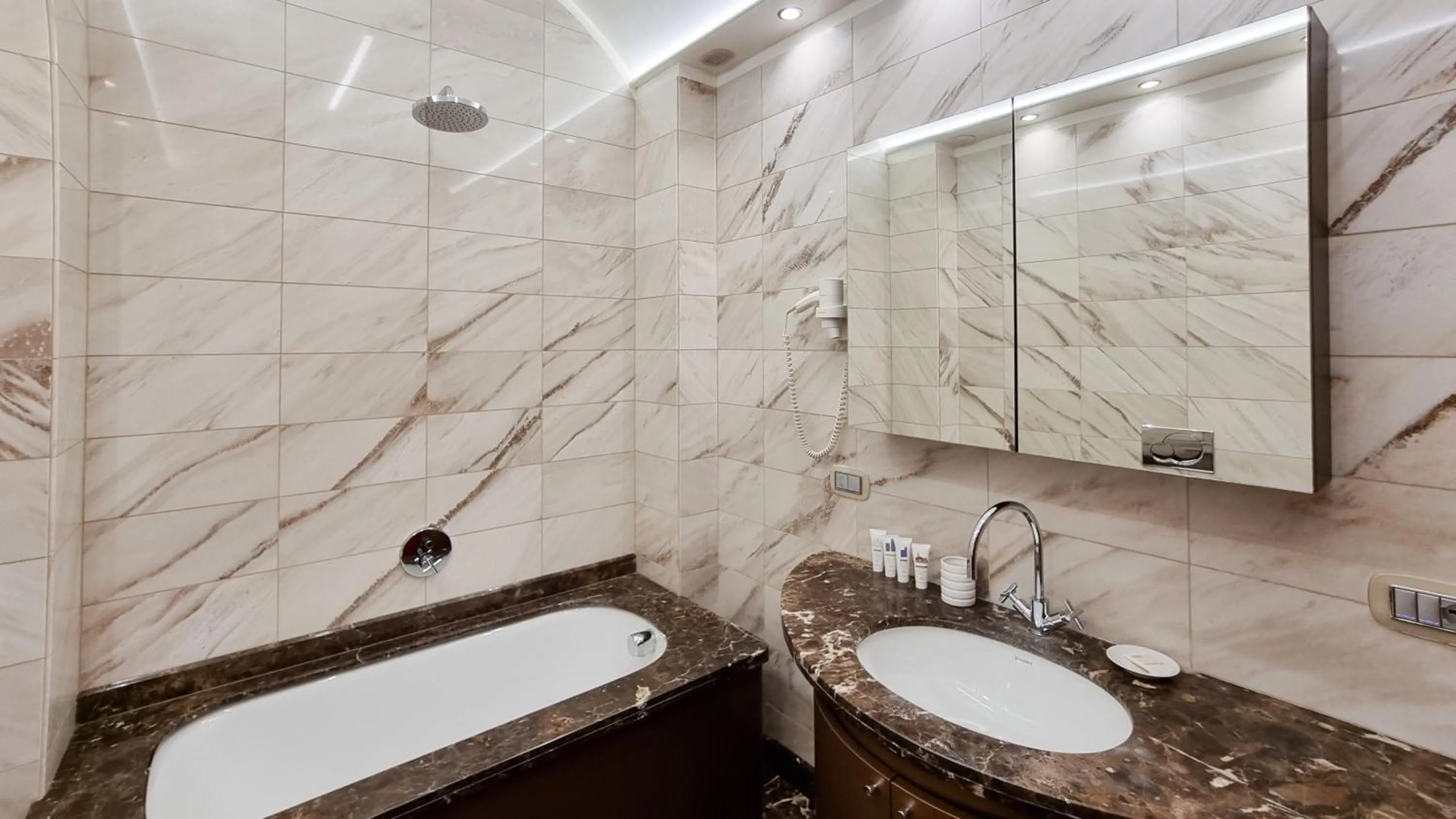 Italianway - Corso Venezia 7