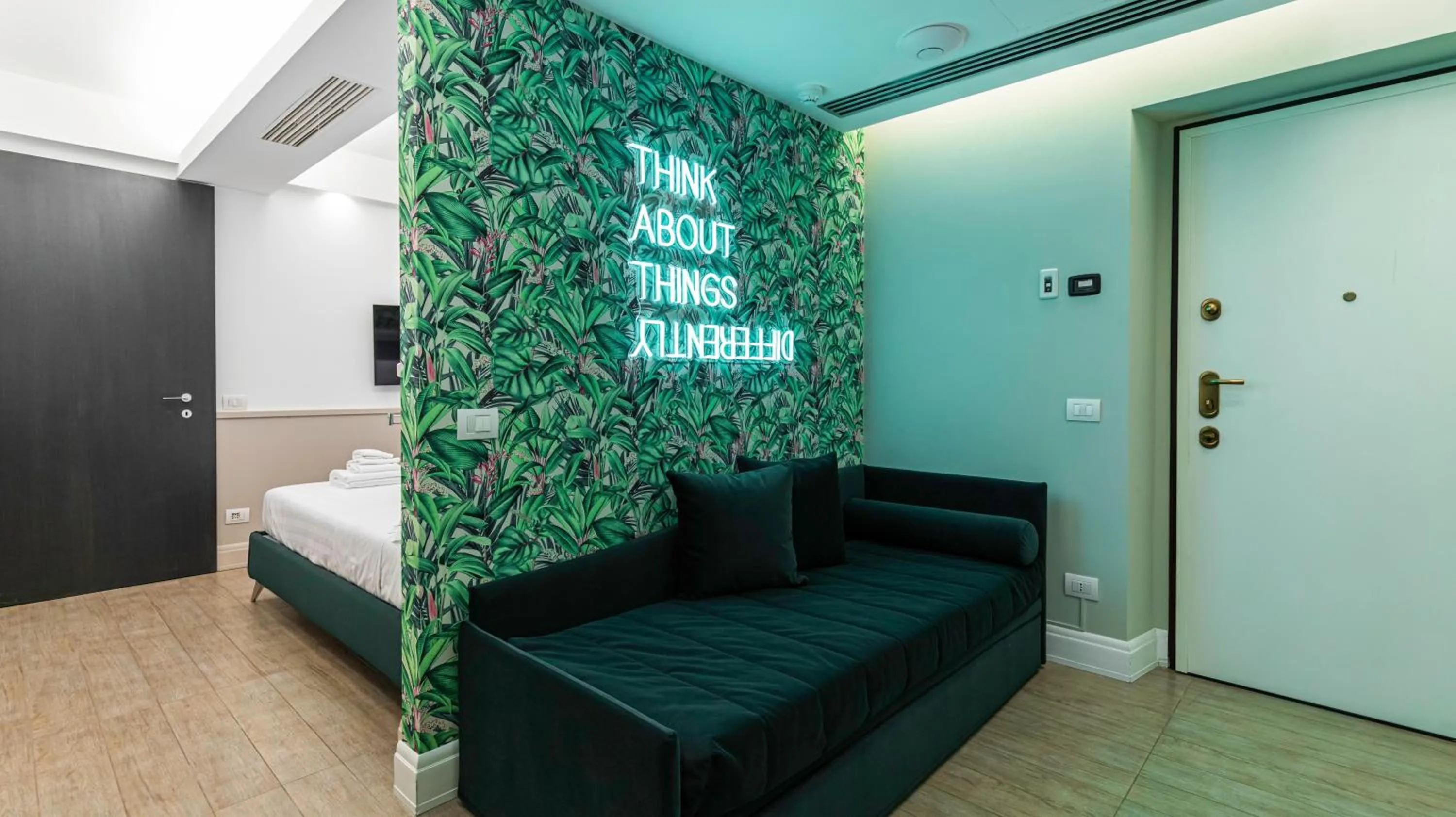 Photo of the whole room, Bed in Italianway - Corso Venezia 7