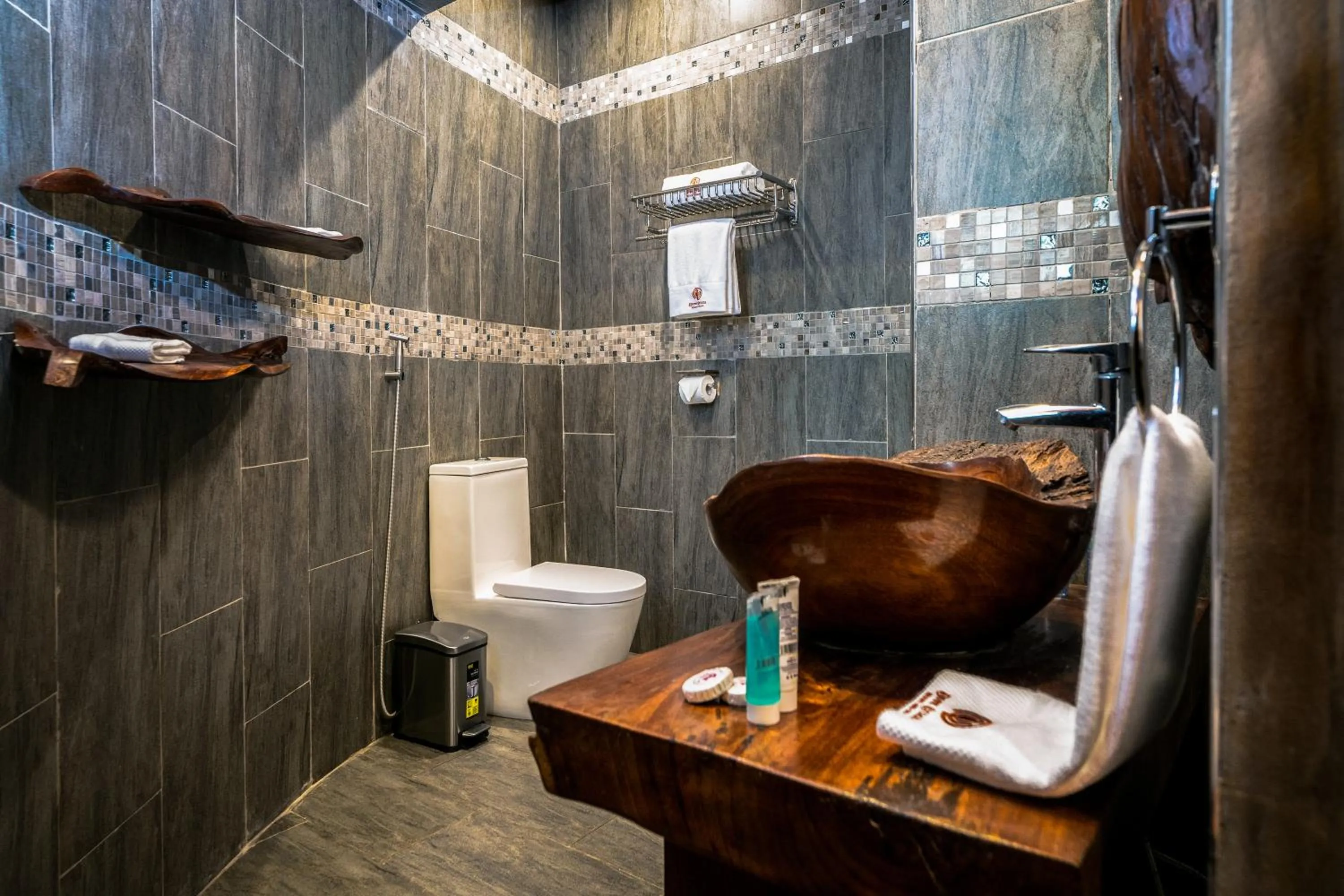 Toilet in Divine Resort & Spa