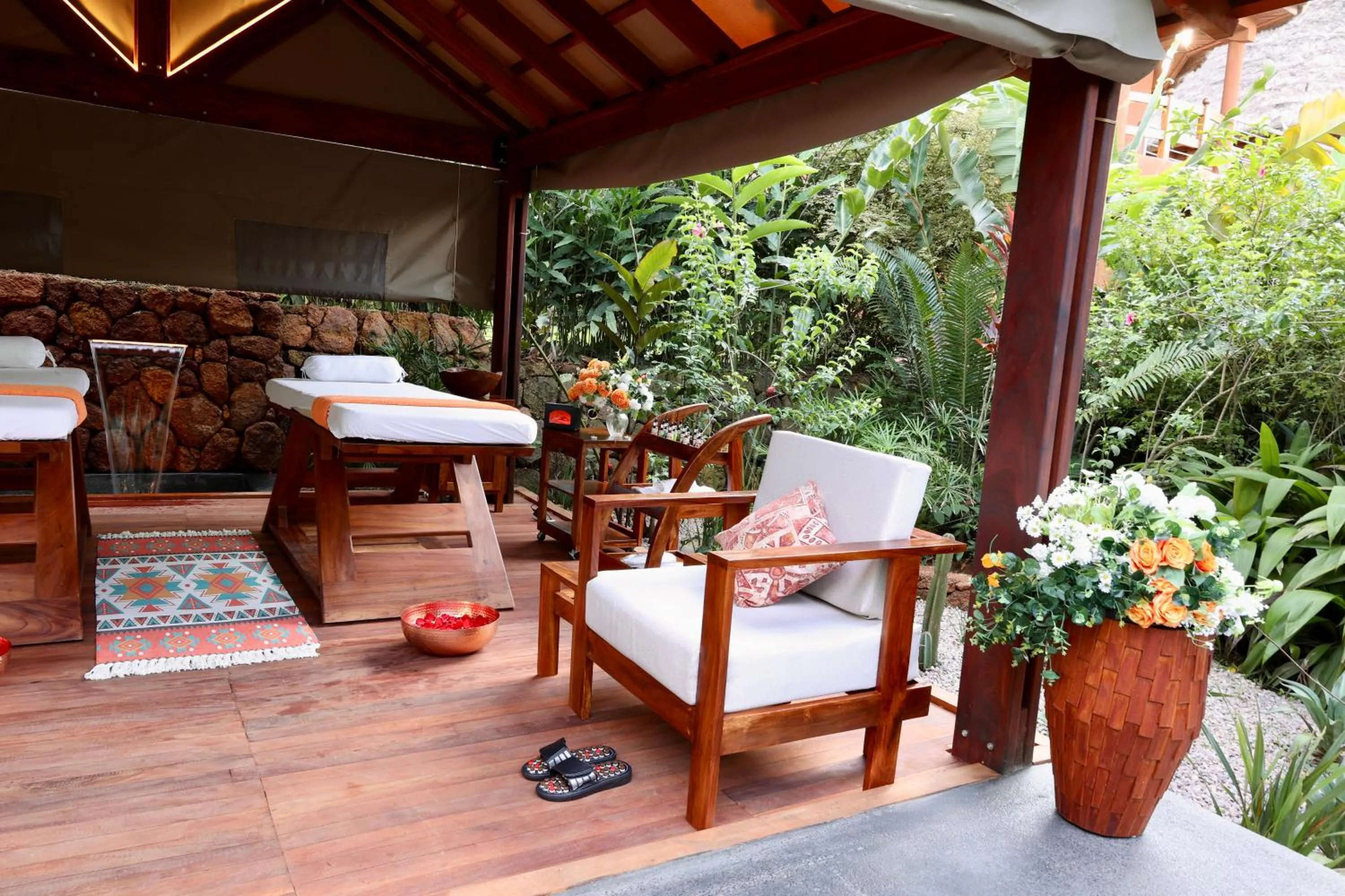 Massage in Divine Resort & Spa