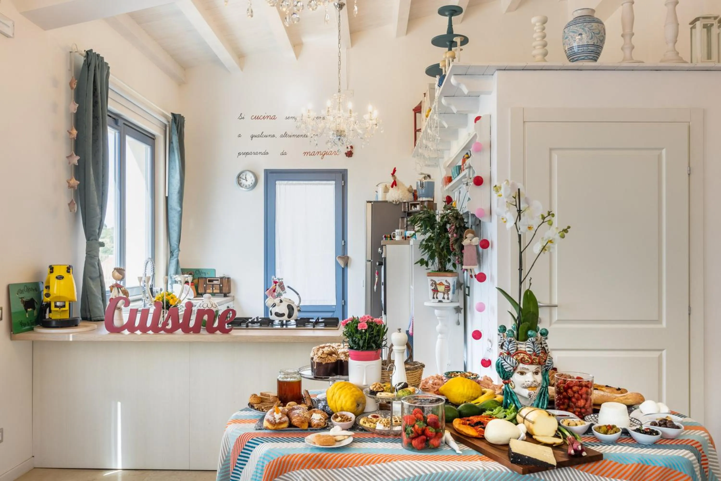 Buffet breakfast in MichaEl garden