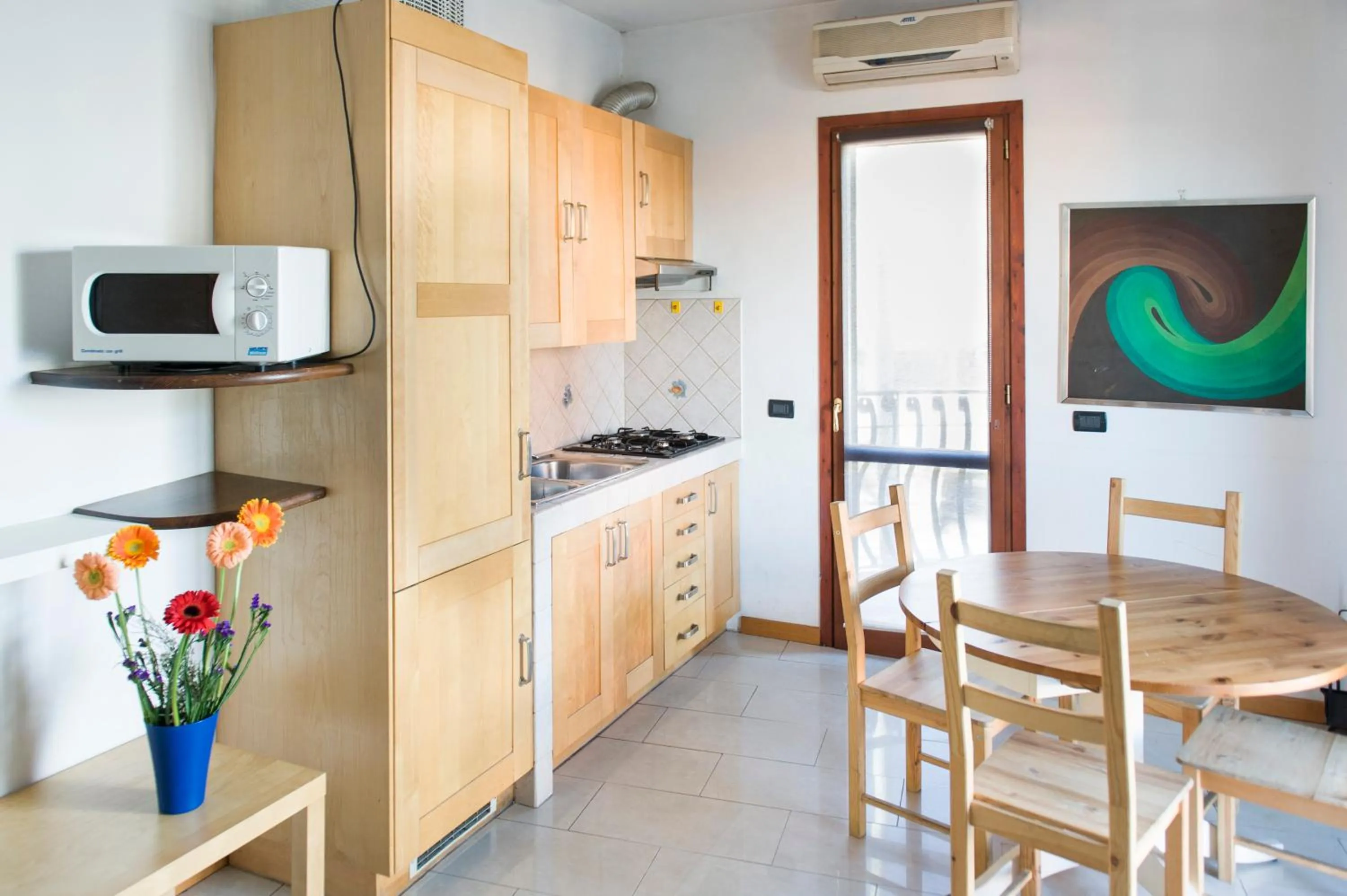 Kitchen or kitchenette in Flatinrome Residence Fiera