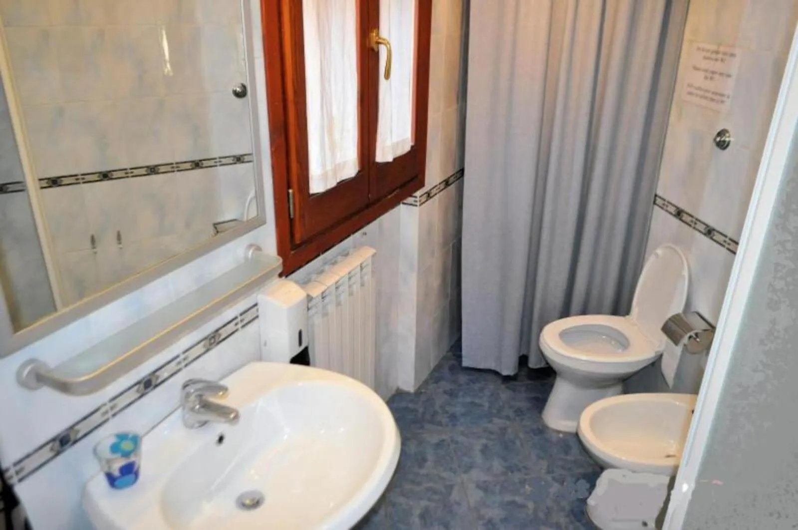 Bathroom in Flatinrome Residence Fiera