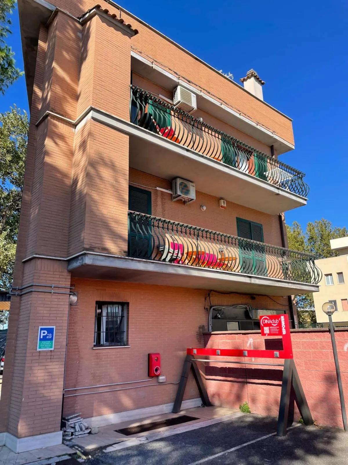 Parking in Flatinrome Residence Fiera