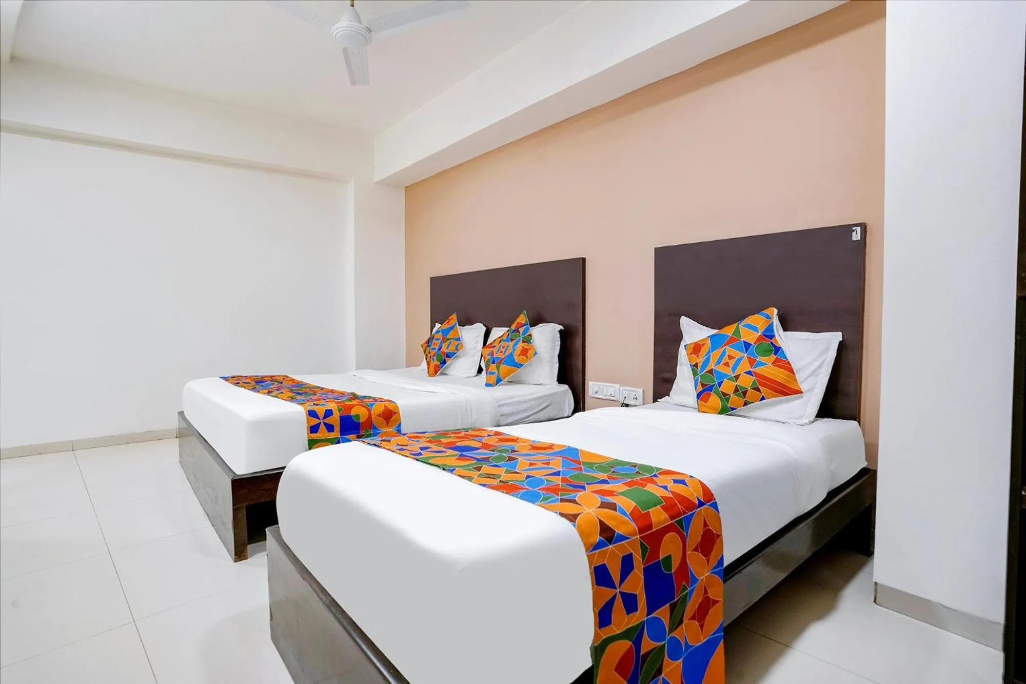 Bed in FabHotel Kamran Residency - Nr LBS Marg