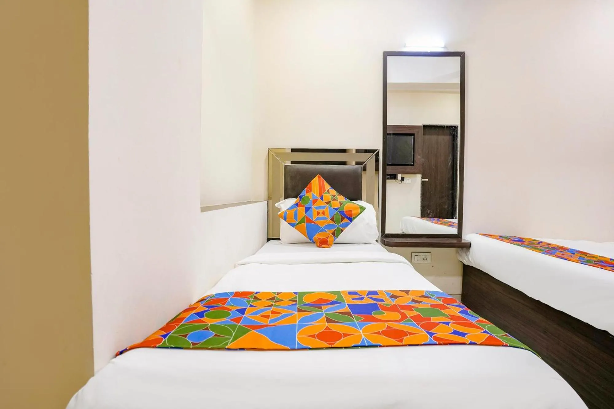 Bed in FabHotel Kamran Residency - Nr LBS Marg