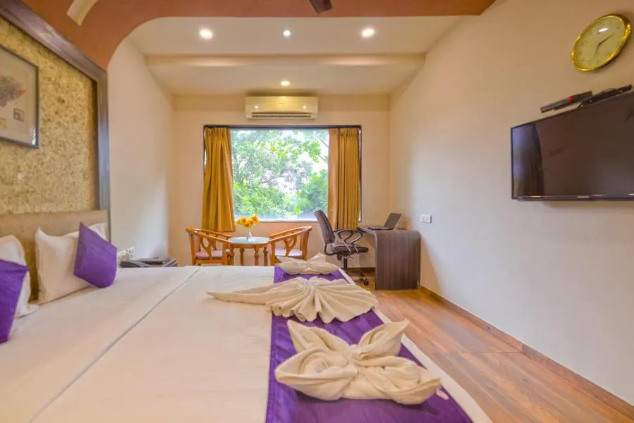 Bed in Sheetal International