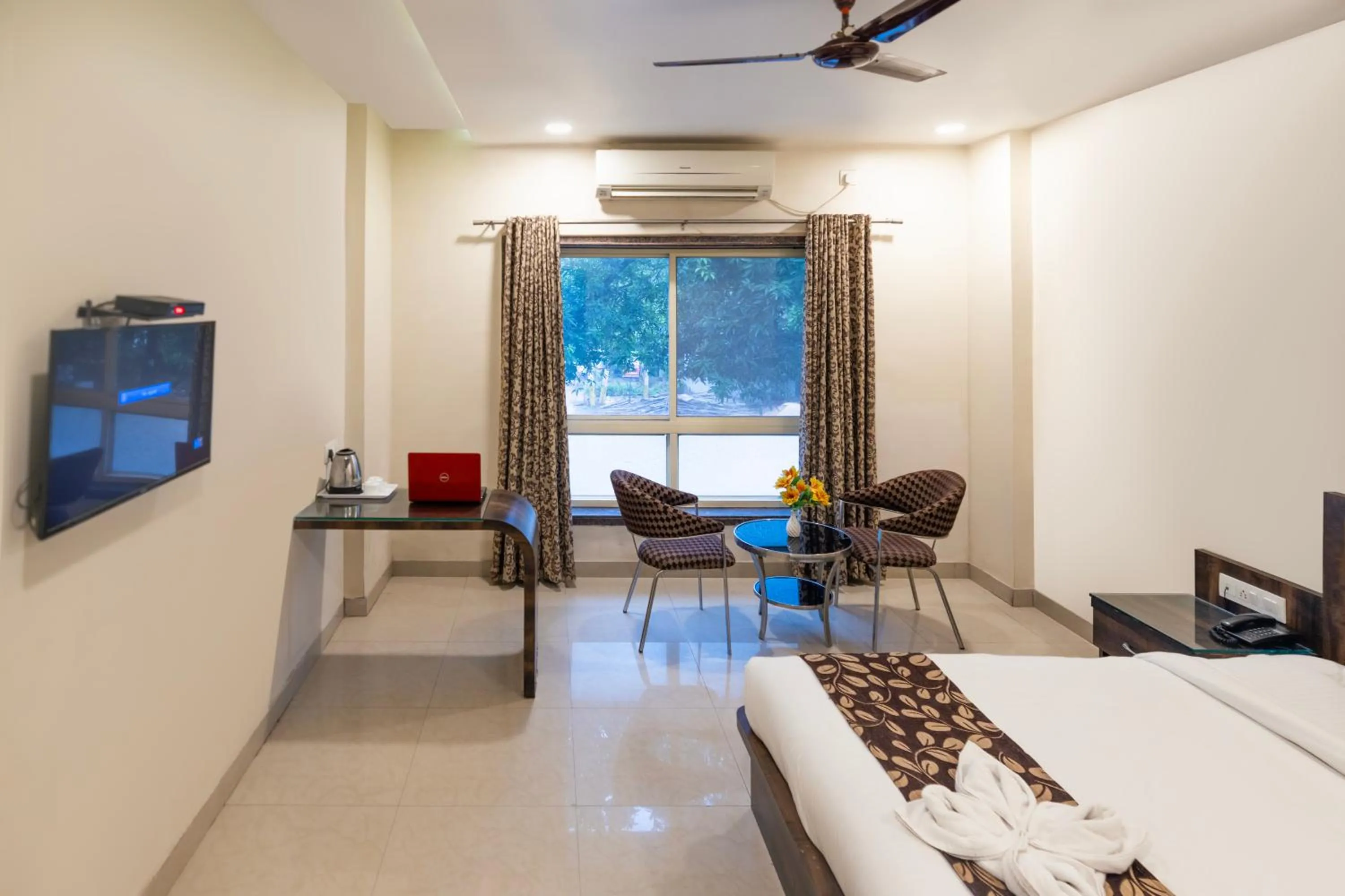 Bed in Sheetal International