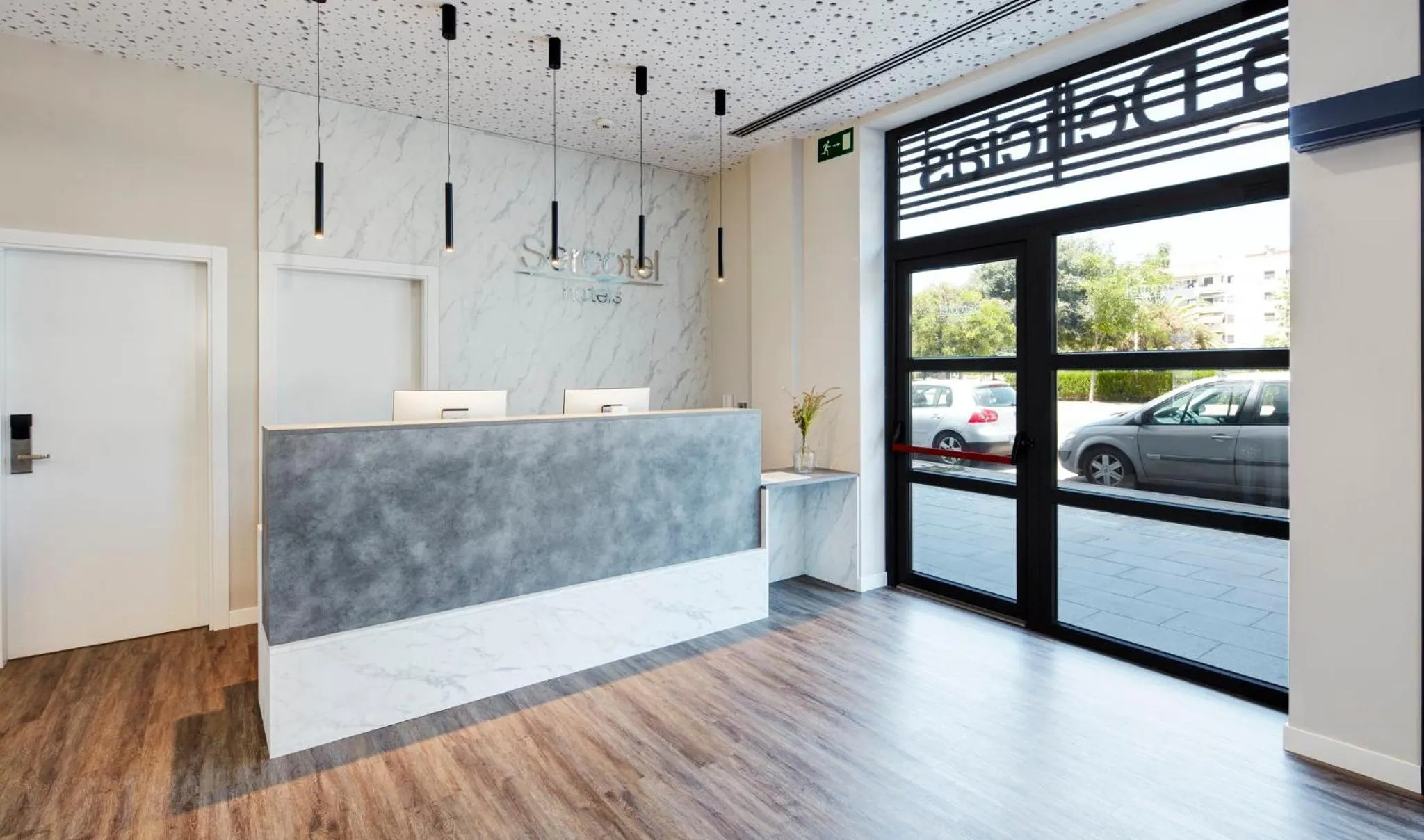 Lobby or reception in Sercotel Córdoba Delicias