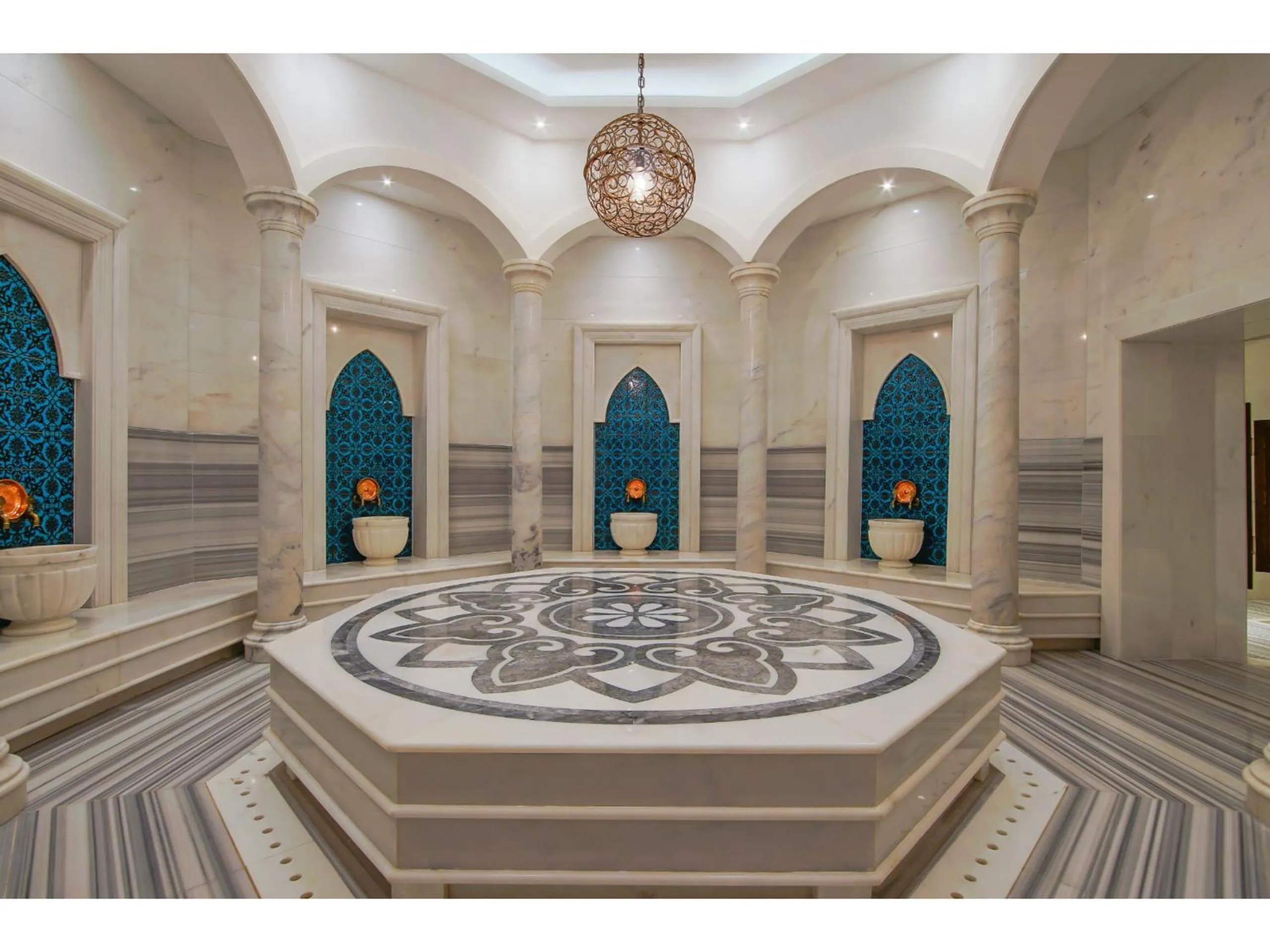 Public Bath in Limak Cyprus Deluxe Hotel