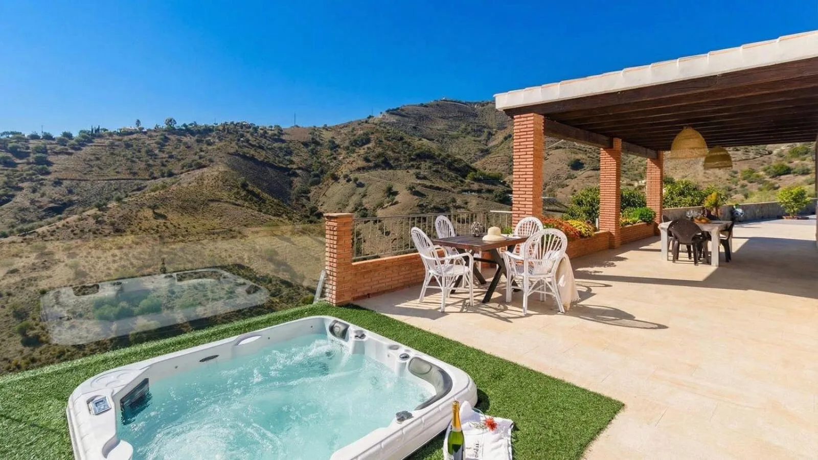 Casa El Refugio de Árchez by Ruralidays