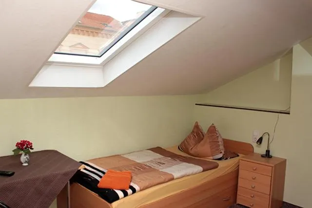 Bed in Pension am Schrotturm Bed & Breakfast