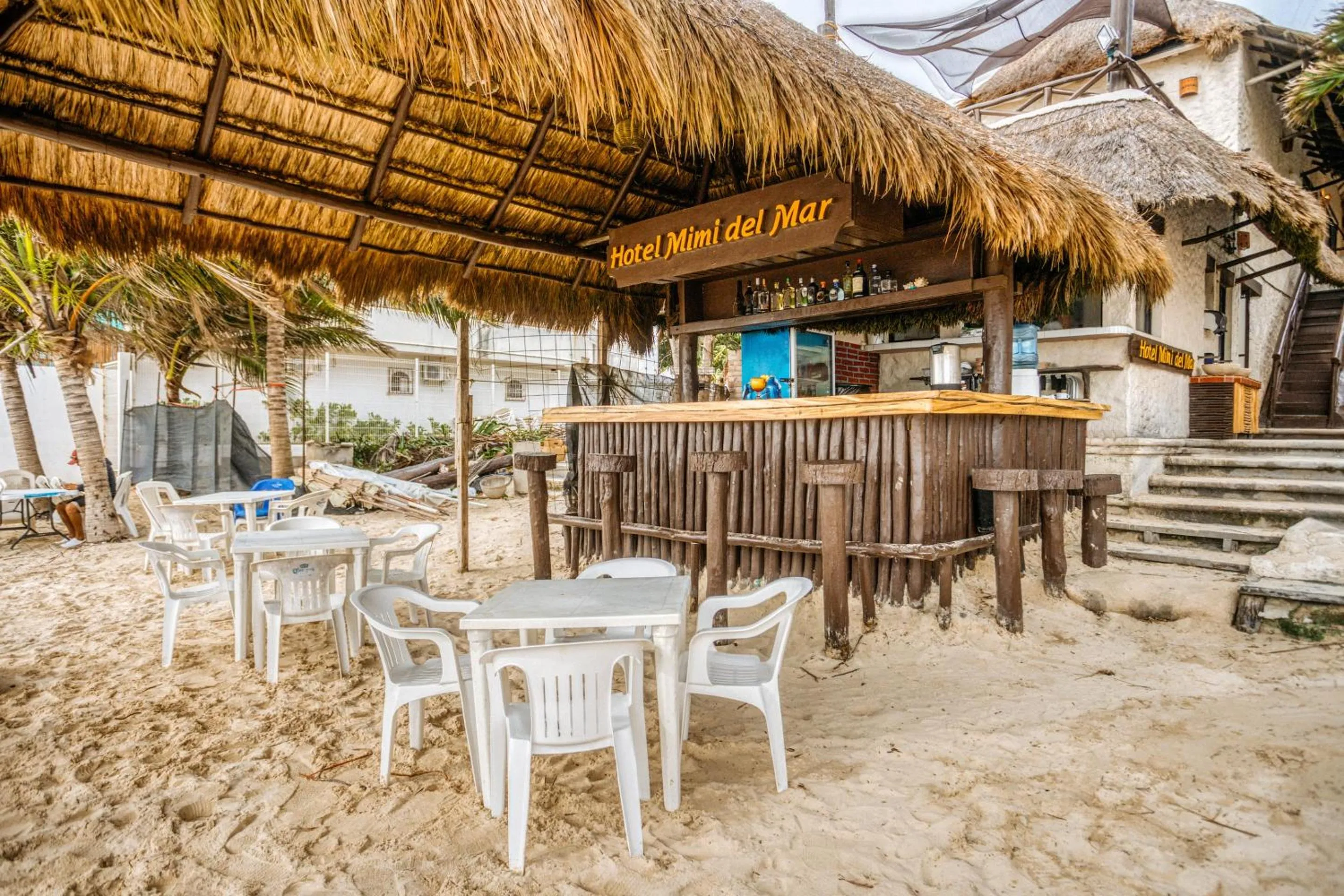 Lounge or bar in Capital O Mimi Del Mar, Playa del Carmen