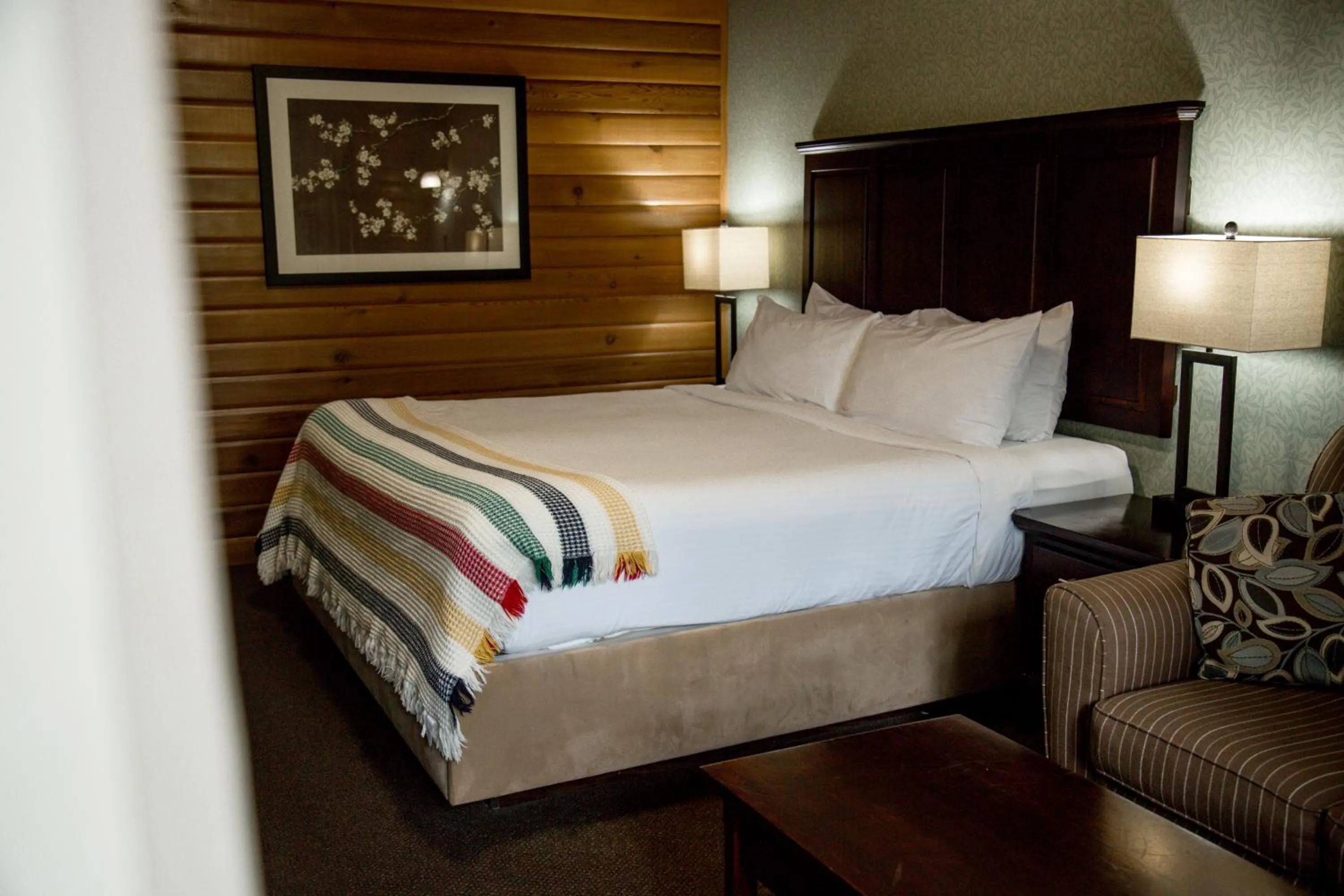 Bed in Oakwood Resort