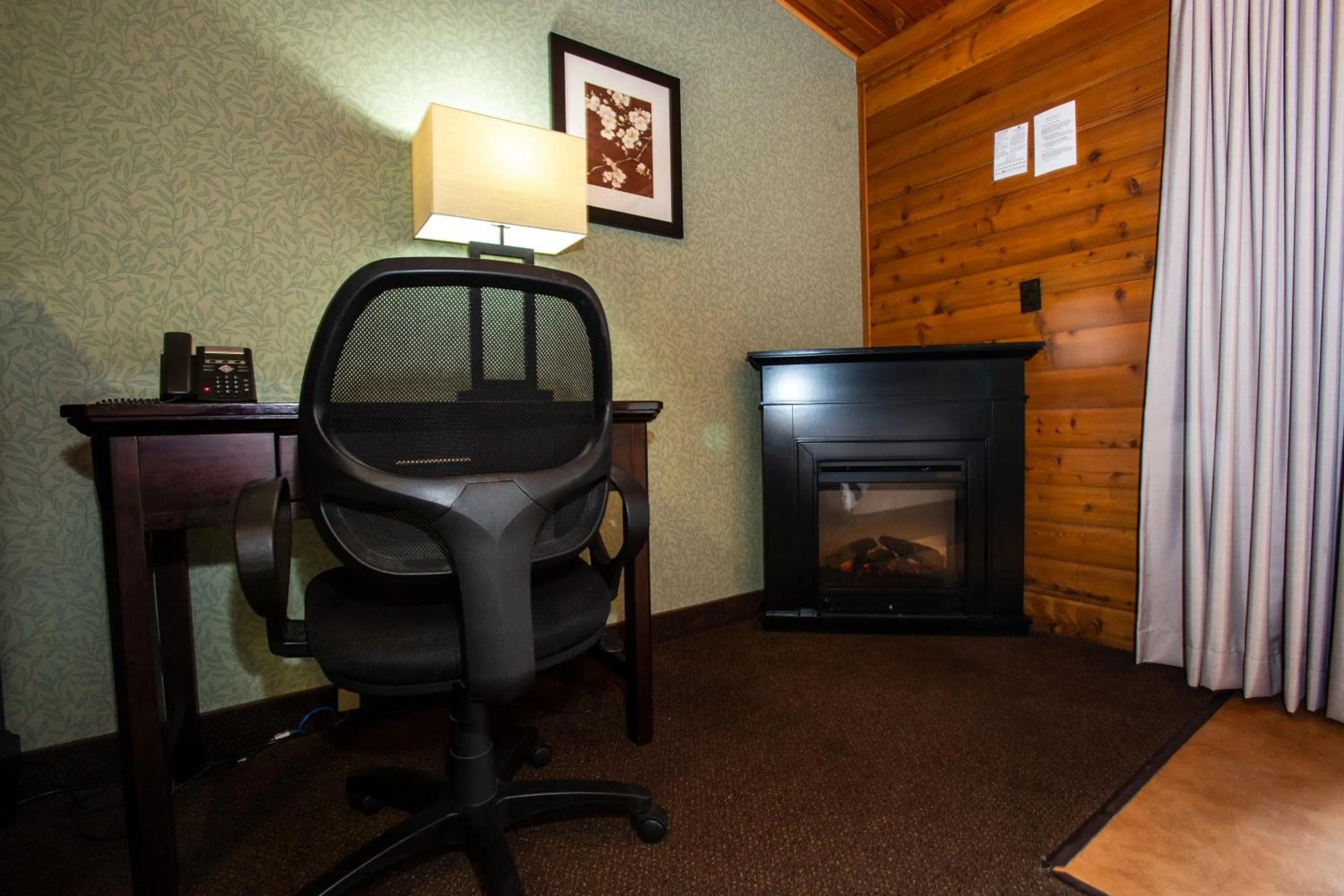 fireplace in Oakwood Resort