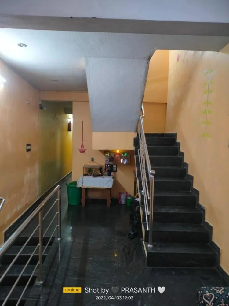 Lobby or reception in Sri Krishna Guest House