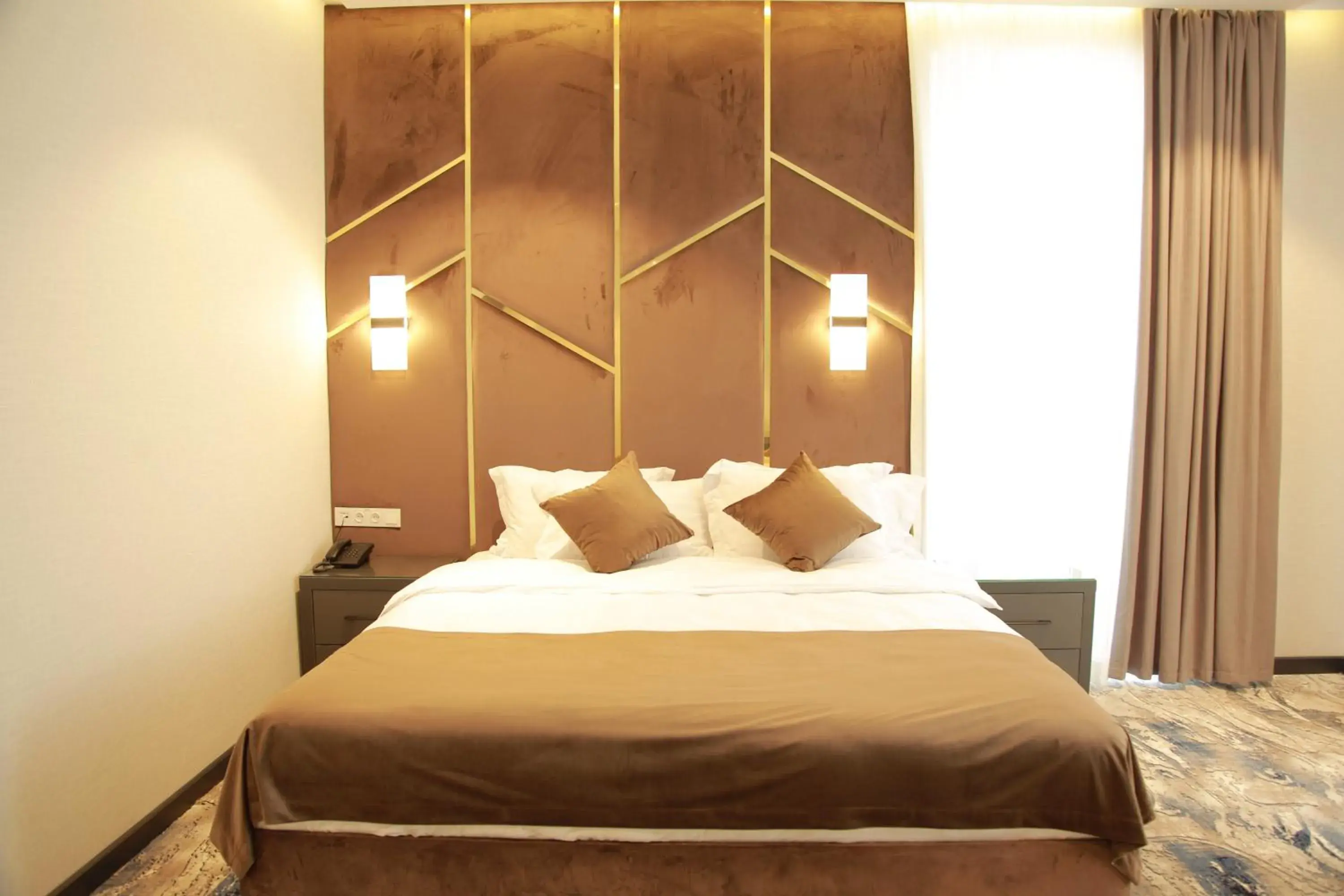 Double Room with Balcony - single occupancy in UNIQUE HOTEL Double Room with Balcony - single occupancy in UNIQUE HOTEL