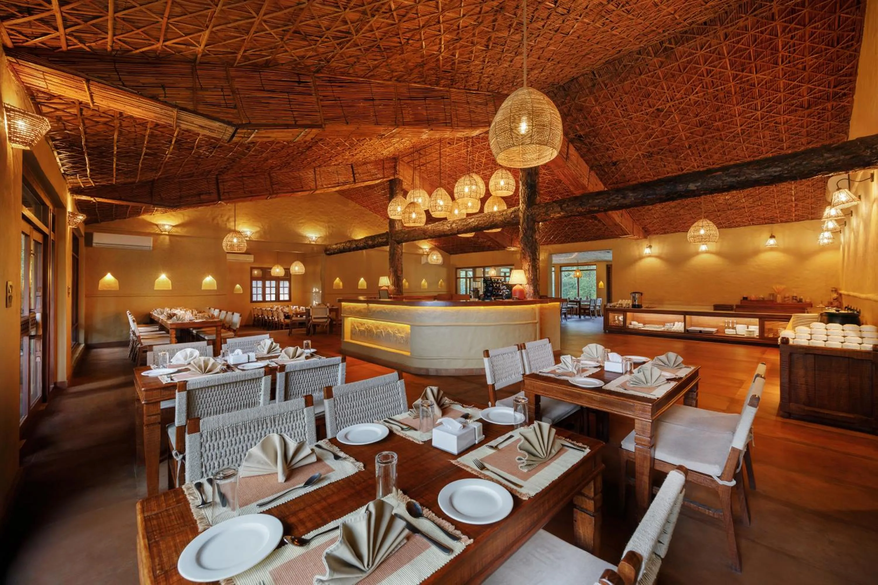 Restaurant/places to eat in Green Mansions Jungle Resort