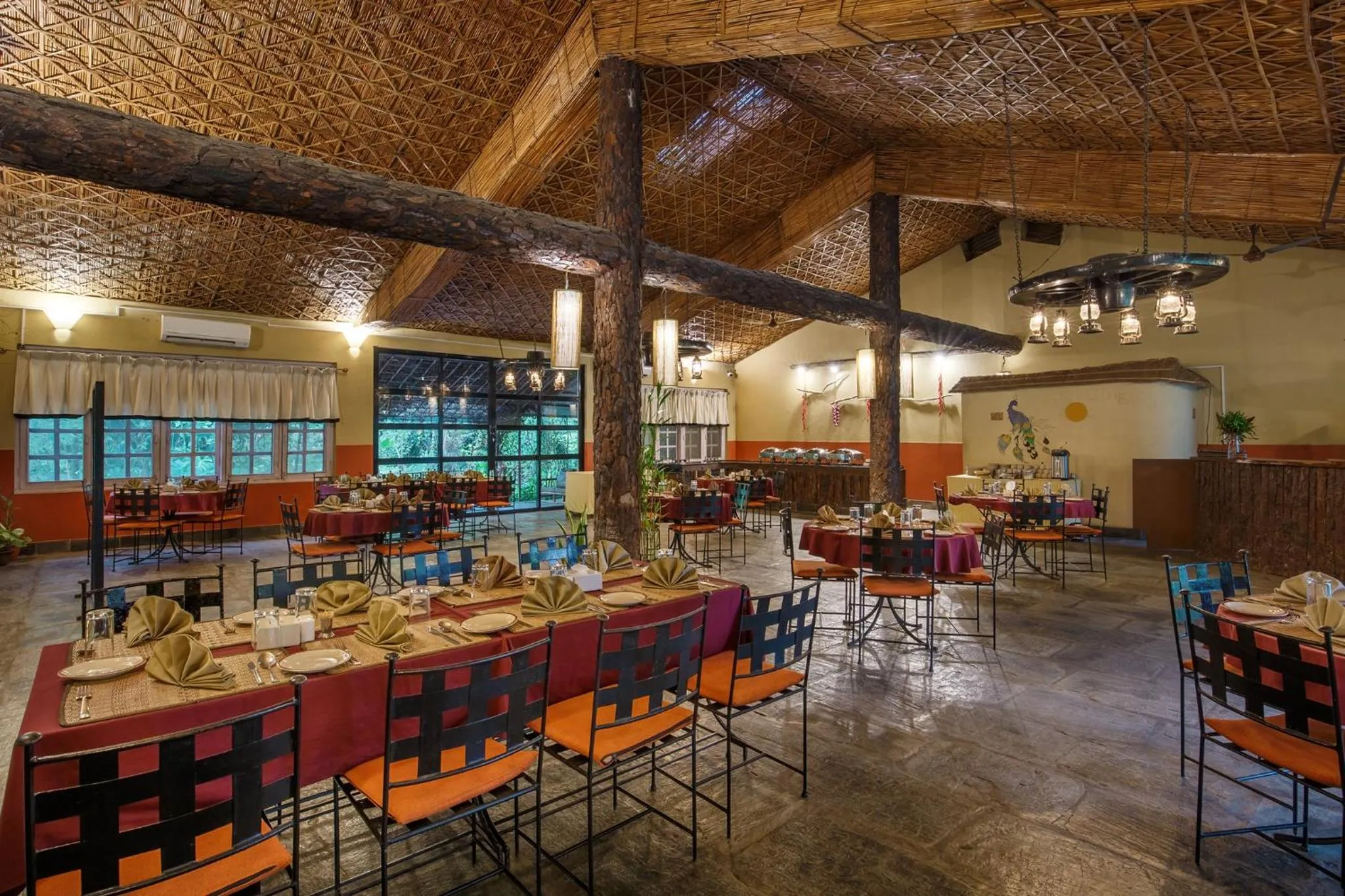 Restaurant/places to eat in Green Mansions Jungle Resort