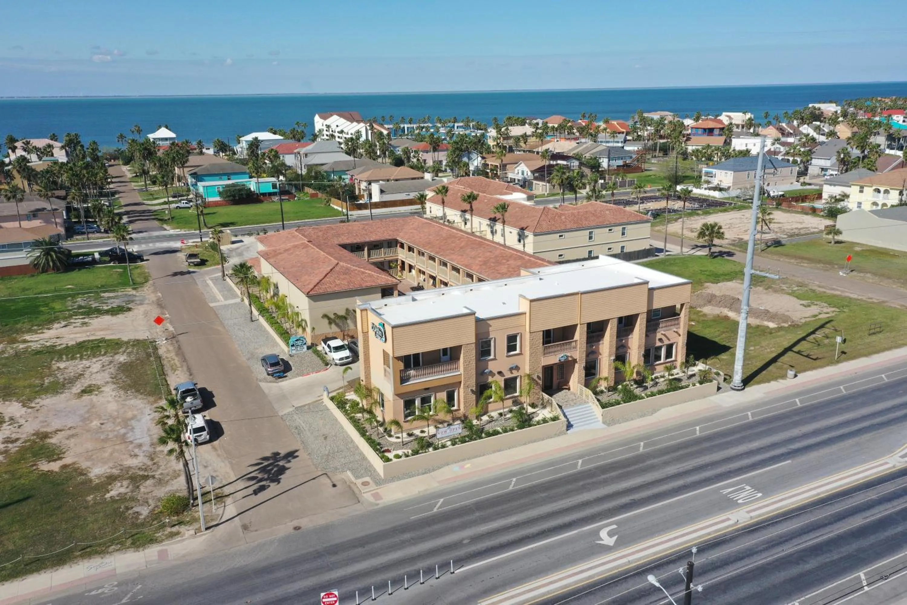 Property building in El Delfín Lodge