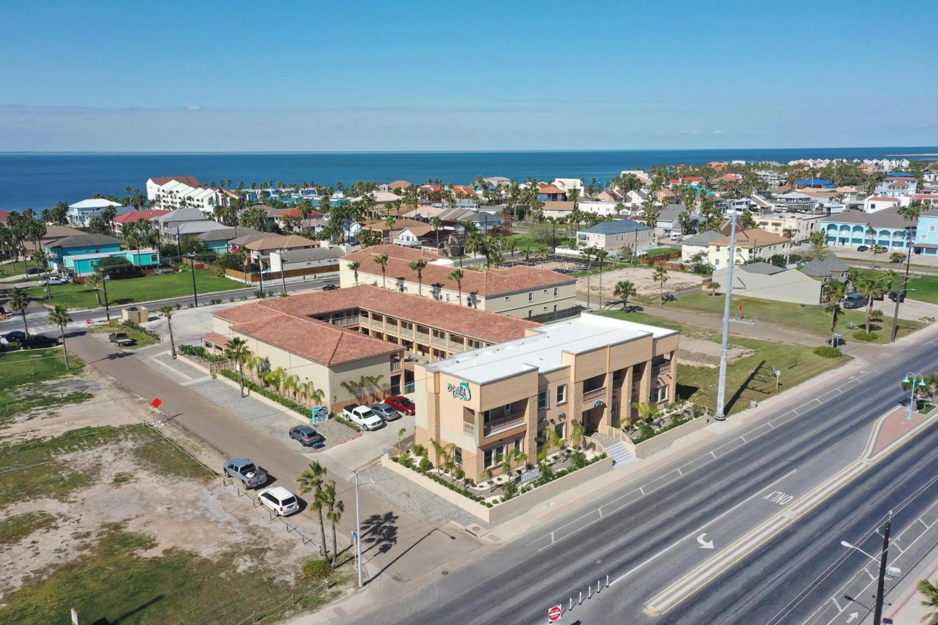 Property building in El Delfín Lodge