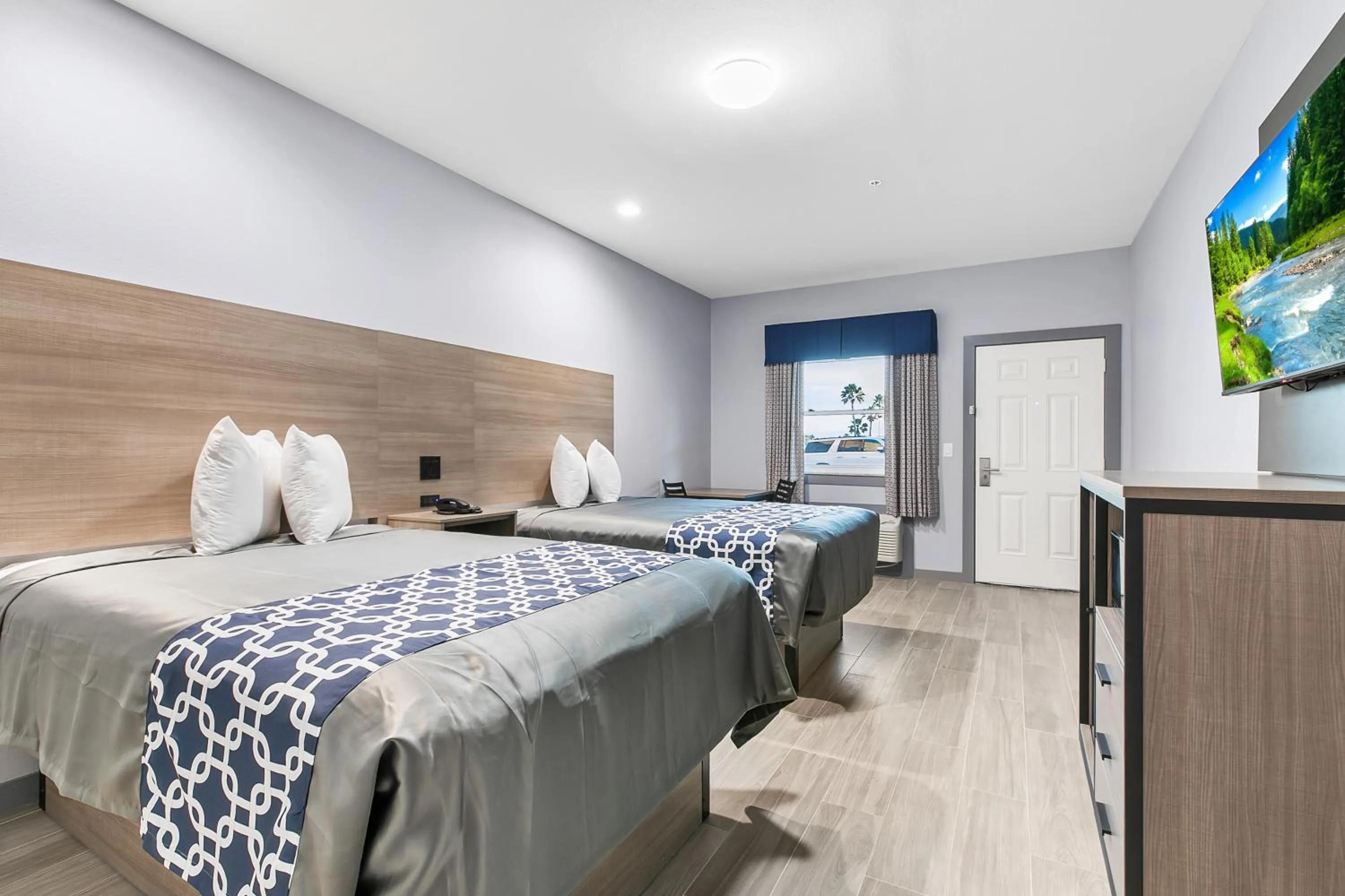 Photo of the whole room, Bed in El Delfín Lodge