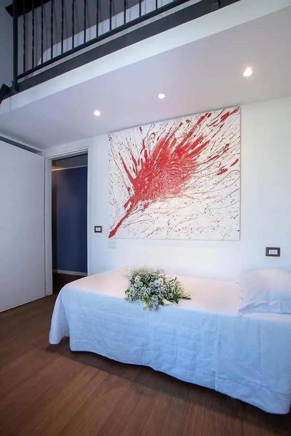 Bed in LT - Room's Bed & Living