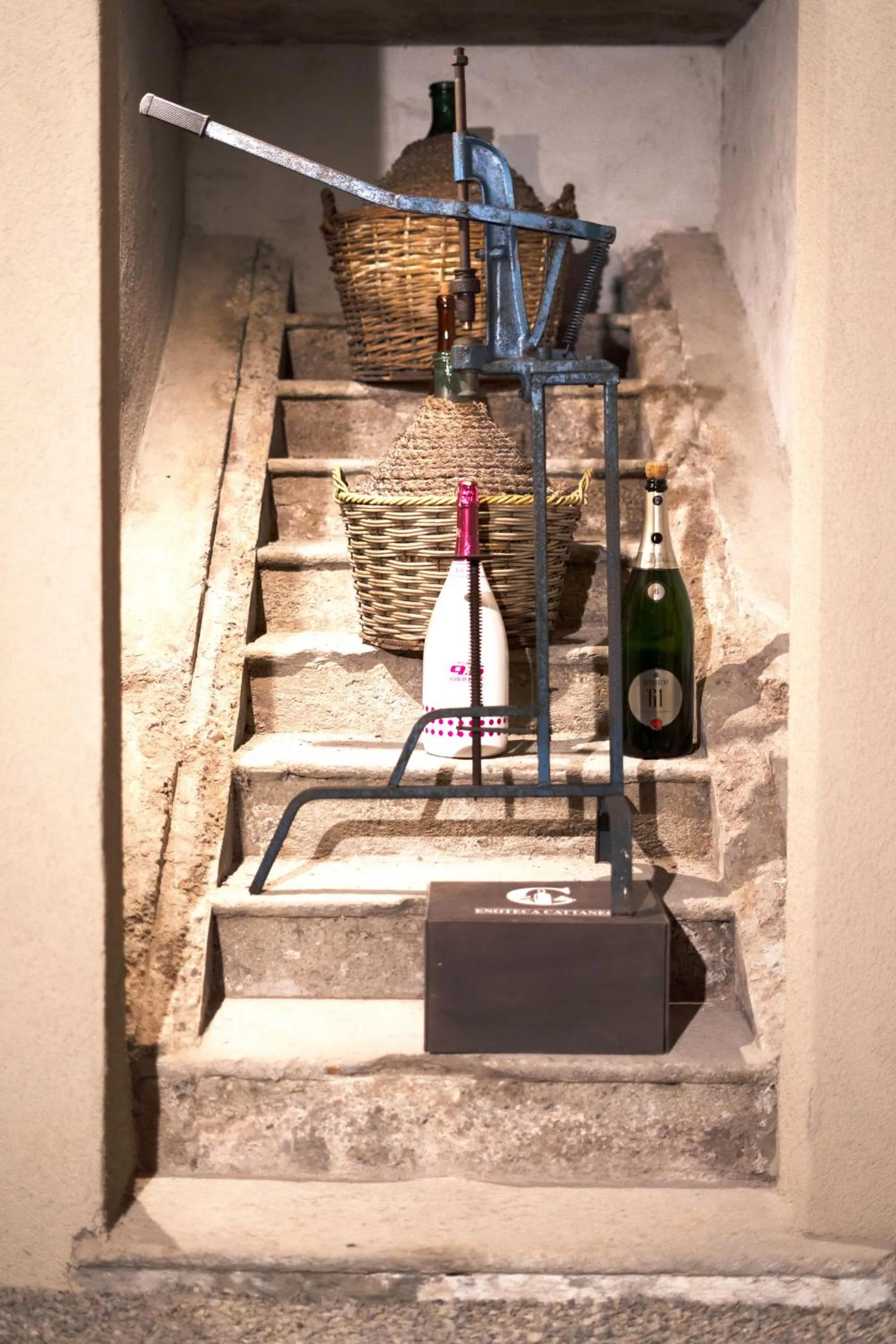 LT - Room's Bed & Living