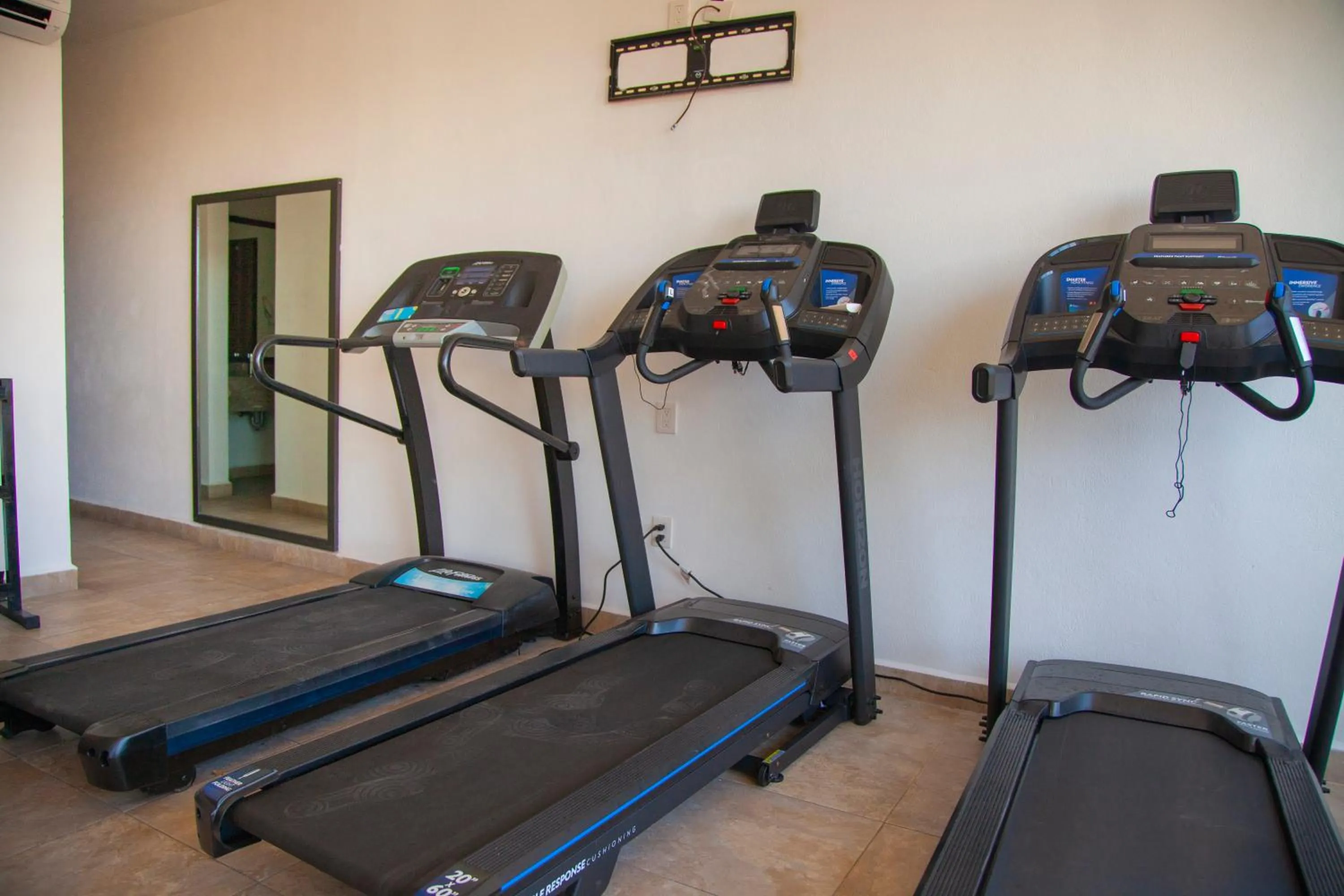Fitness centre/facilities in Coral Blue Huatulco All Inclusive