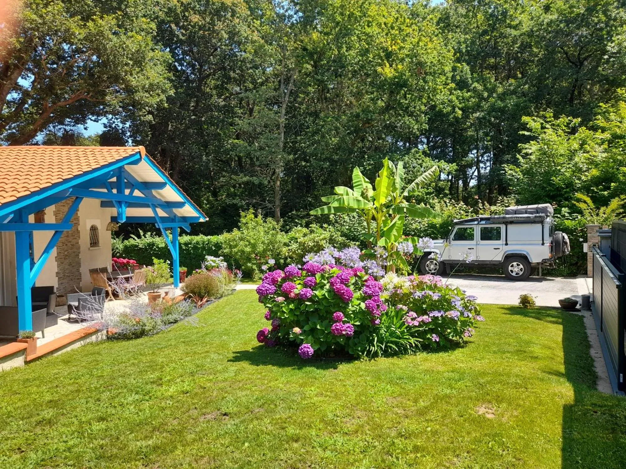 Garden view in La Clairière du Seignanx