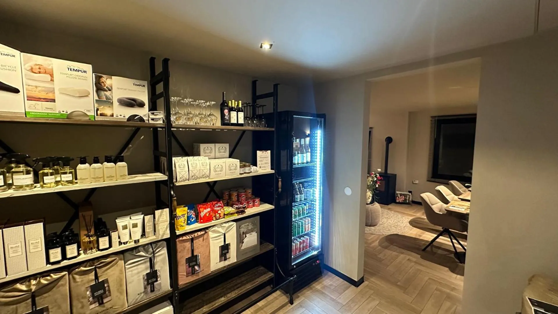 Communal lounge/ TV room in Boutique Hotel Le Faucon