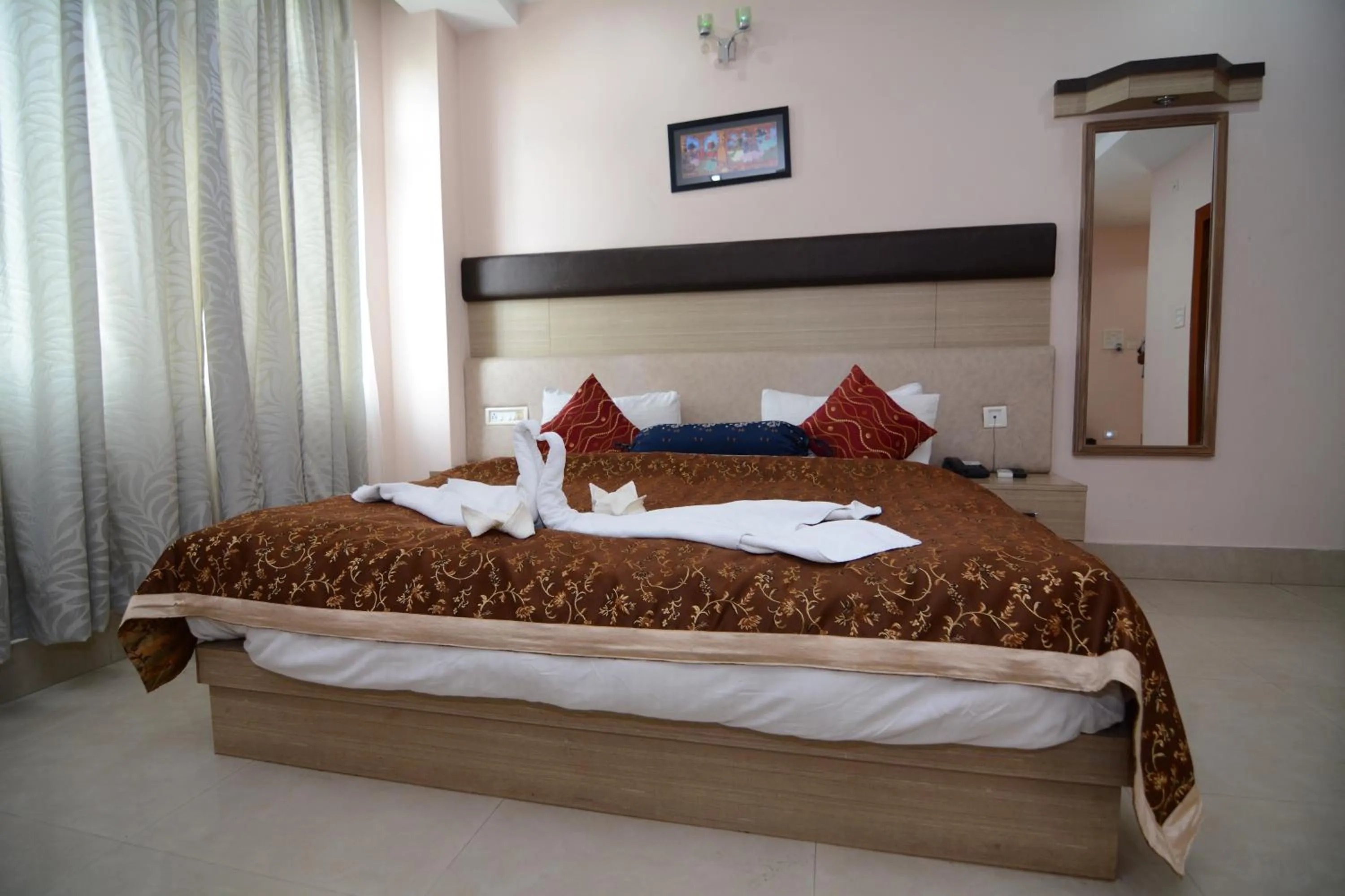 Bed in Hotel Royal Highness