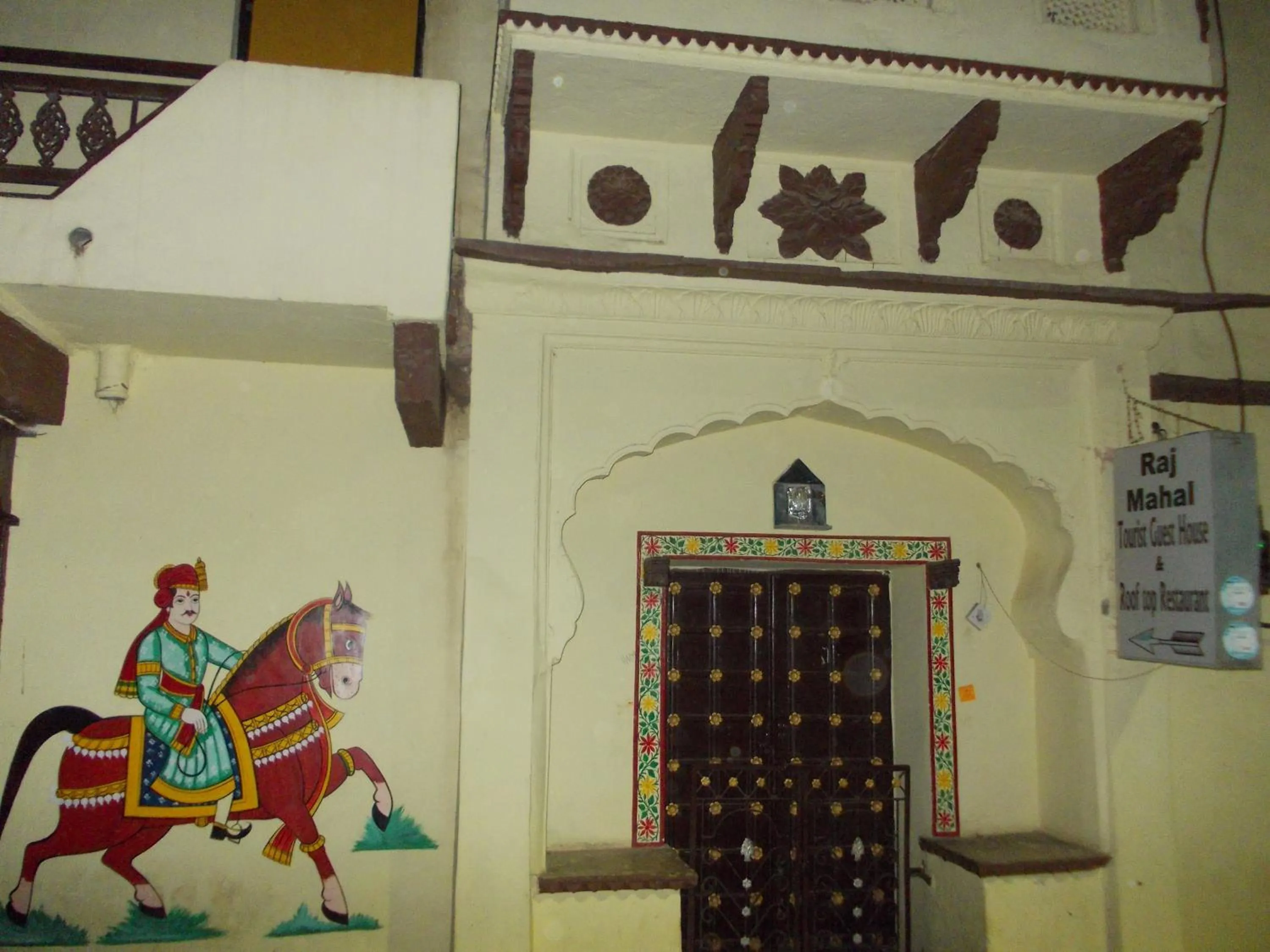 Property building in Raj Mahal Guest House