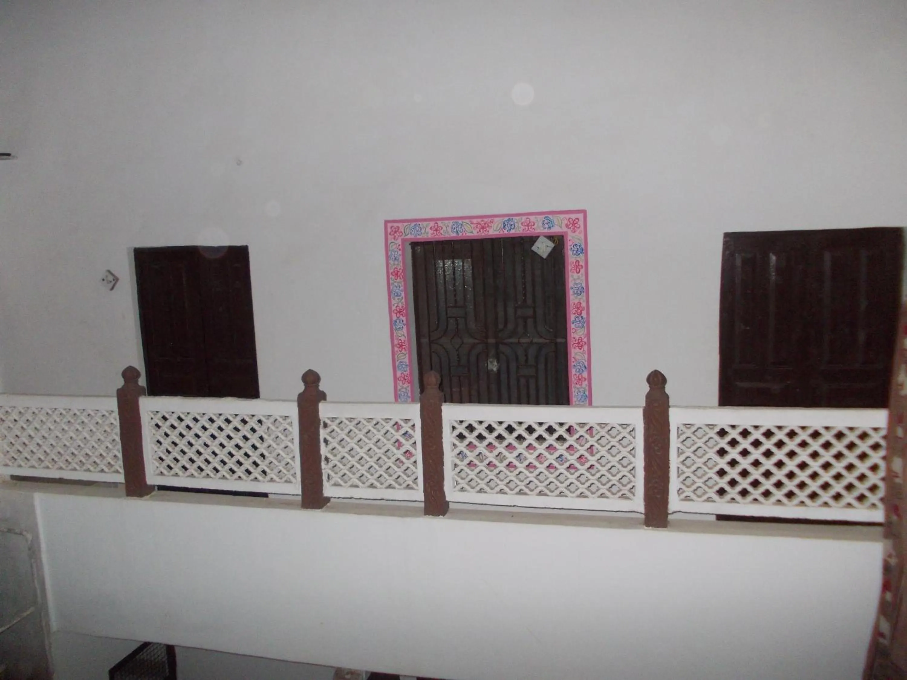 Inner courtyard view in Raj Mahal Guest House