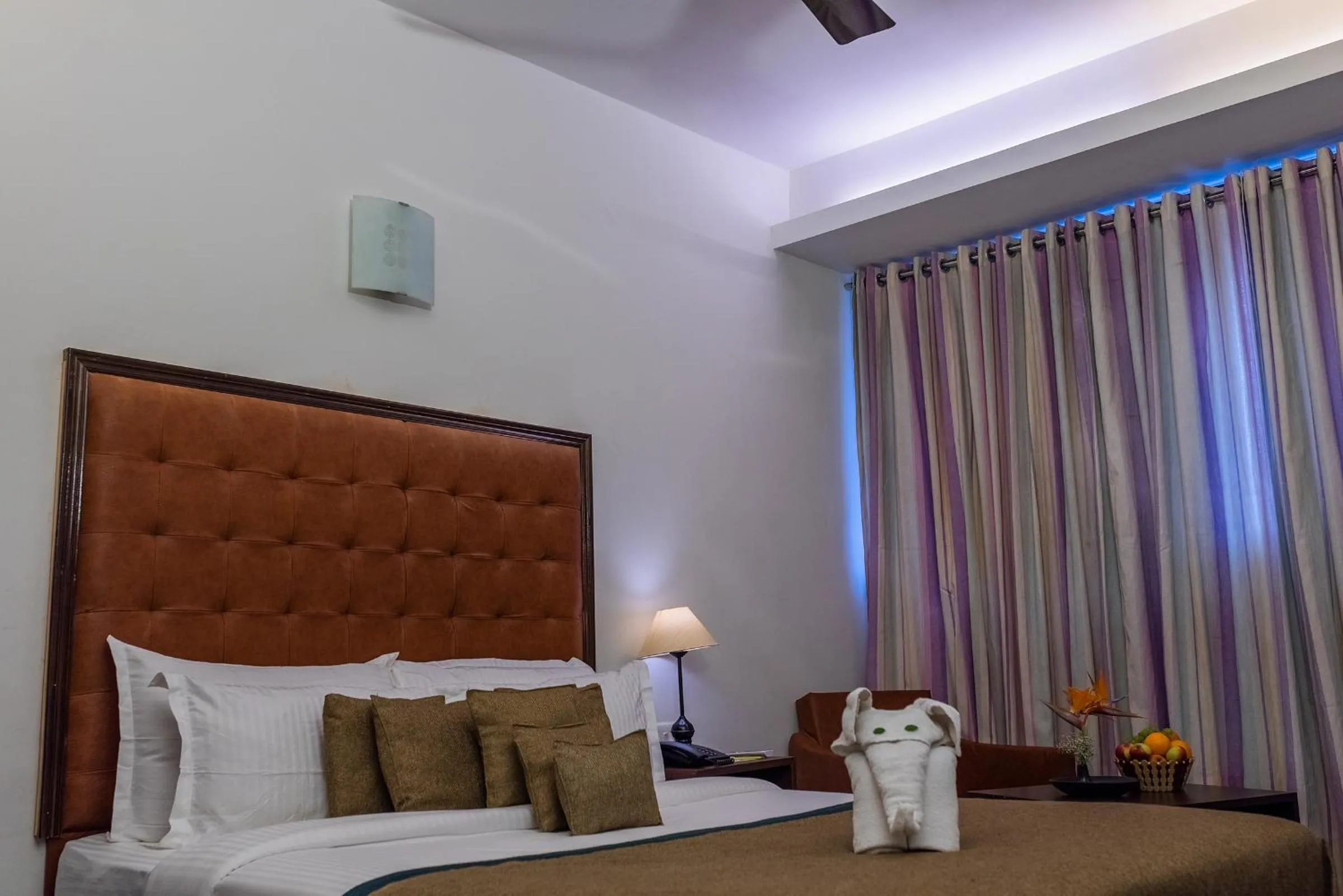 Bed in Polo Cherrapunjee Resort